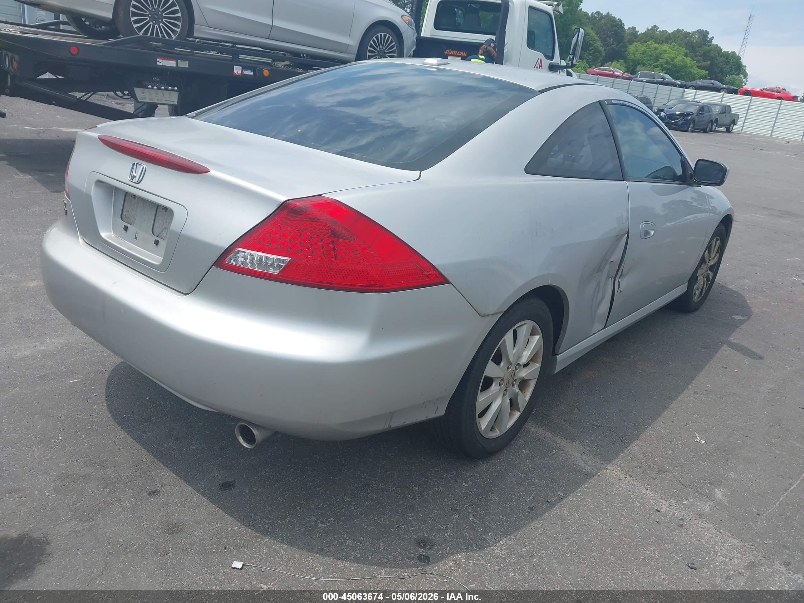 HONDA ACCORD image 4