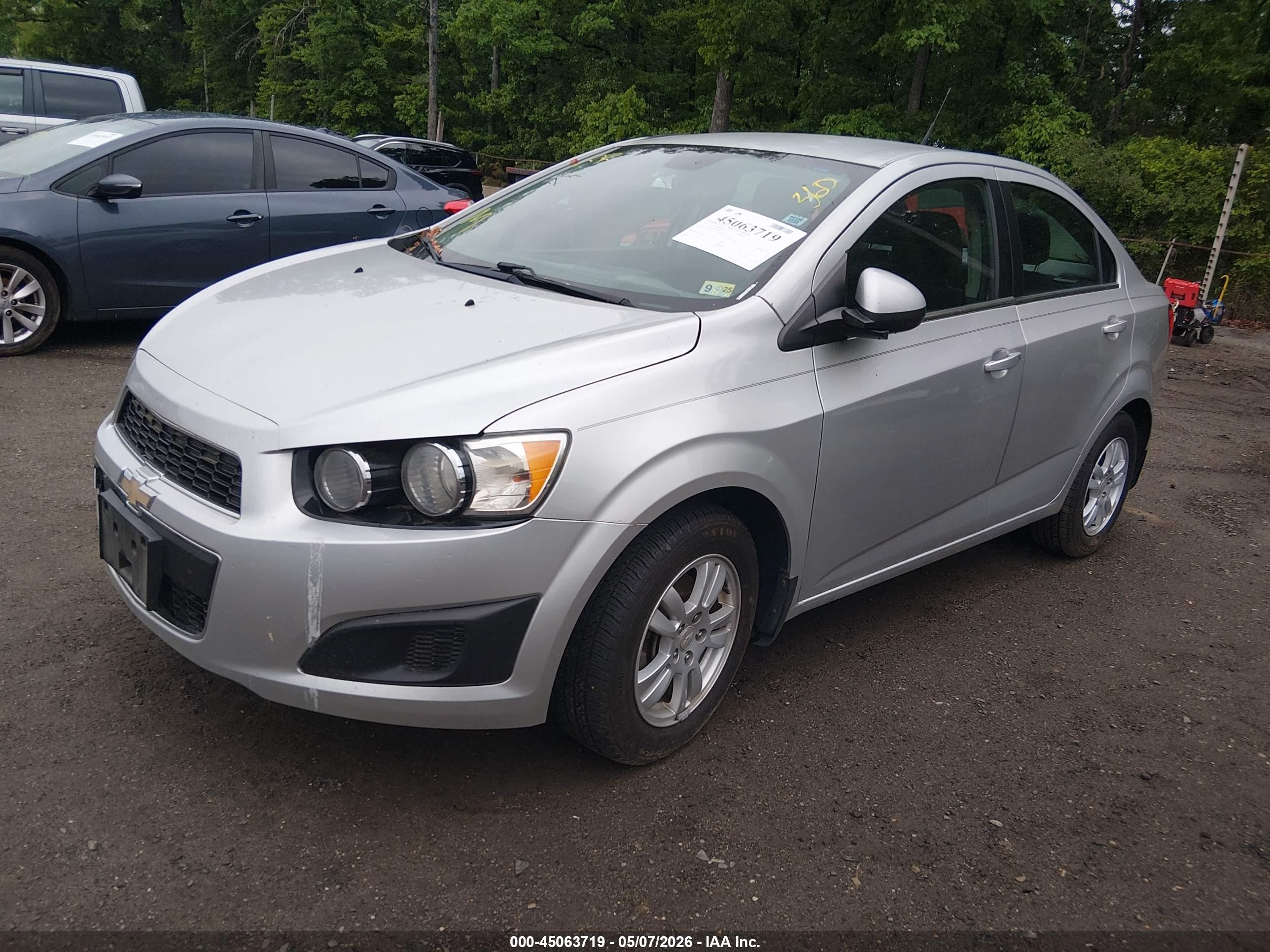 CHEVROLET SONIC image 2