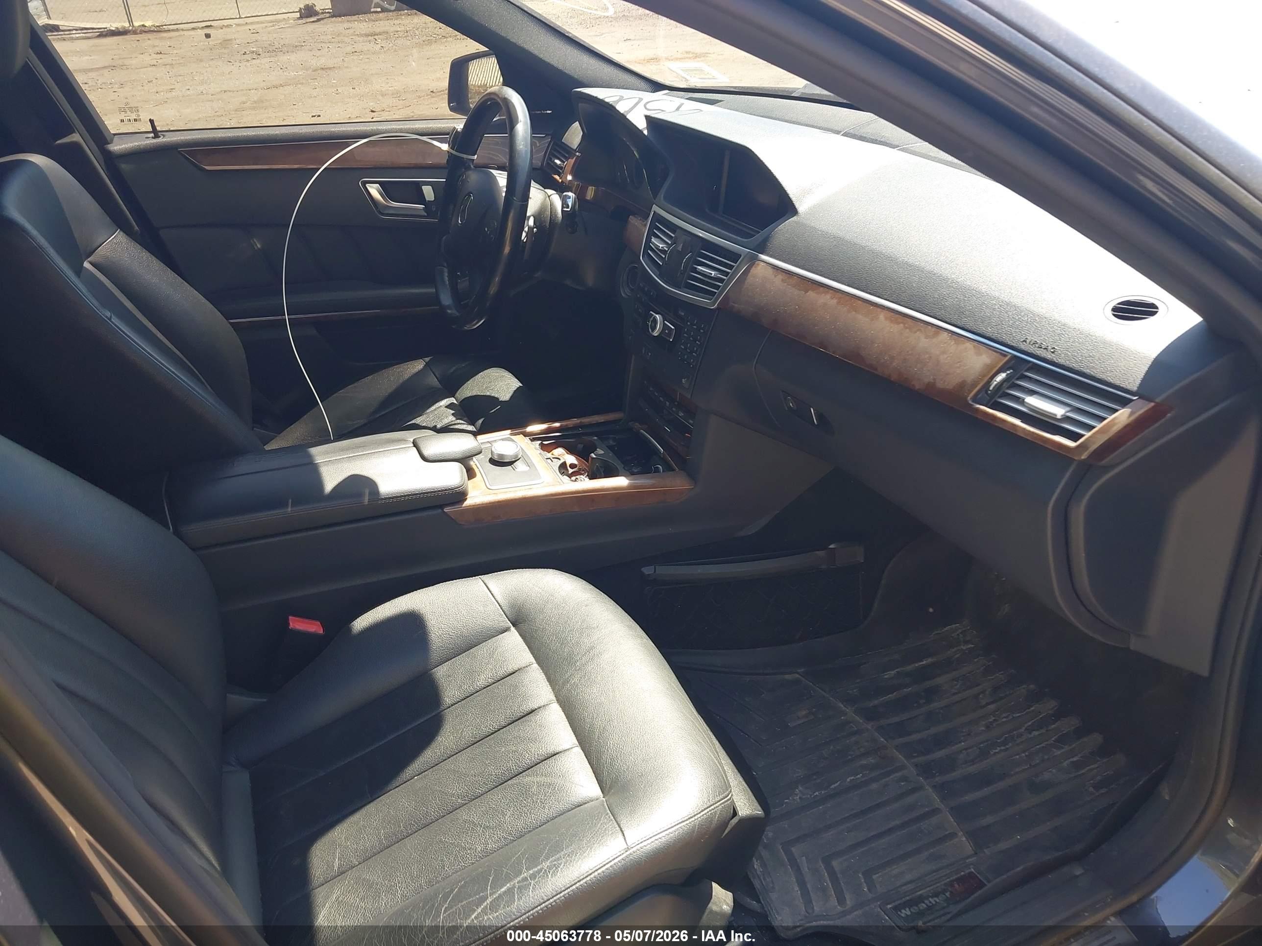 MERCEDES-BENZ E image 5