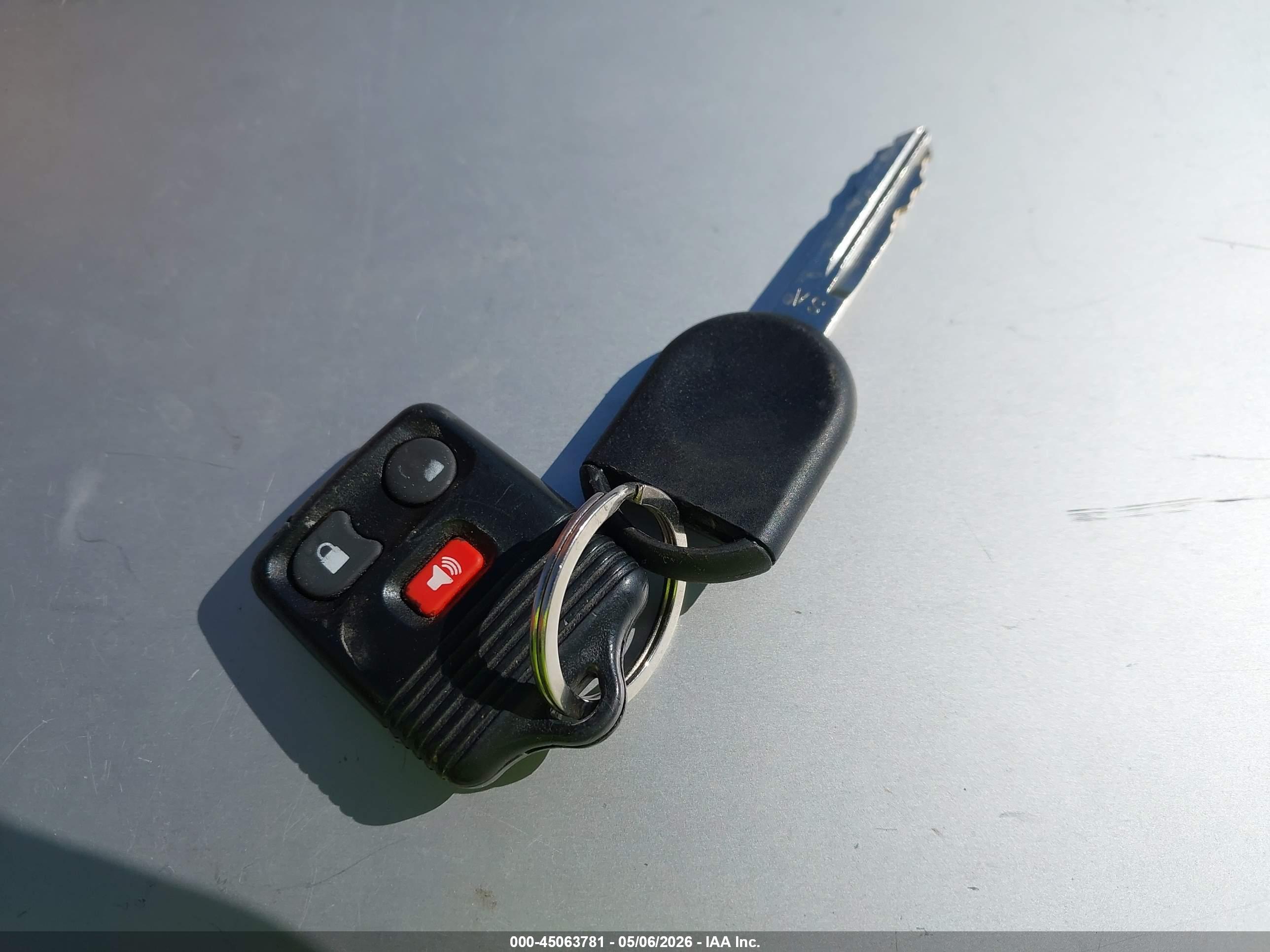 FORD ESCAPE image 11