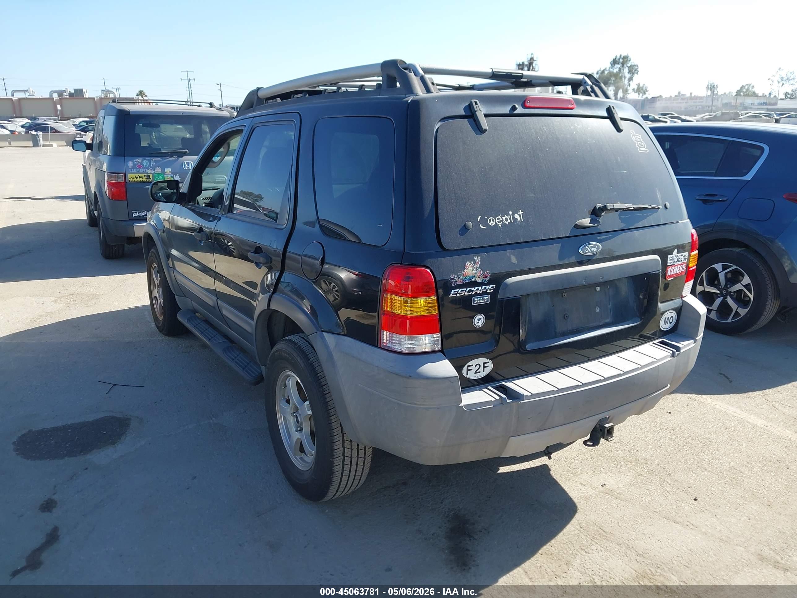 FORD ESCAPE image 3