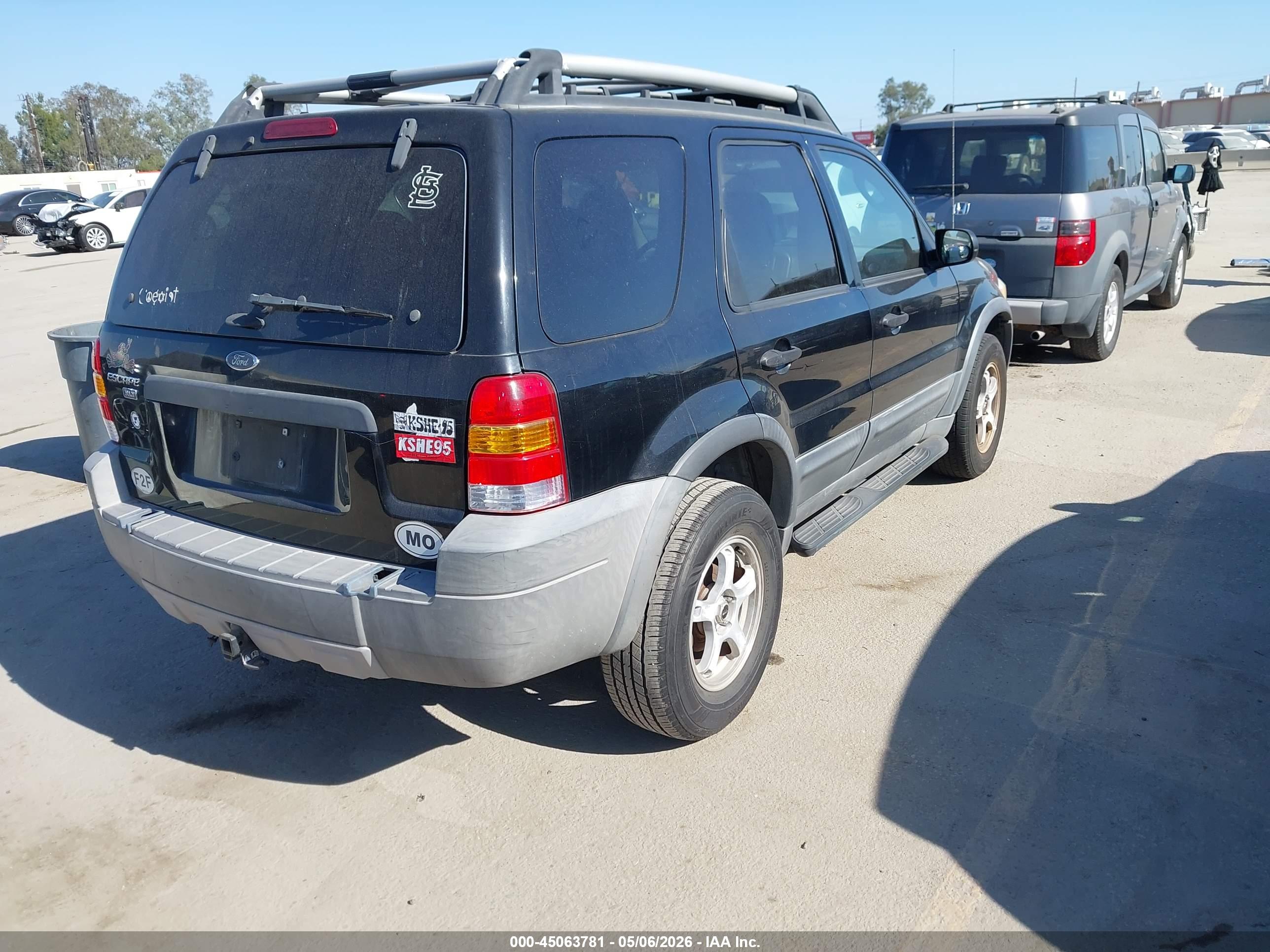 FORD ESCAPE image 4