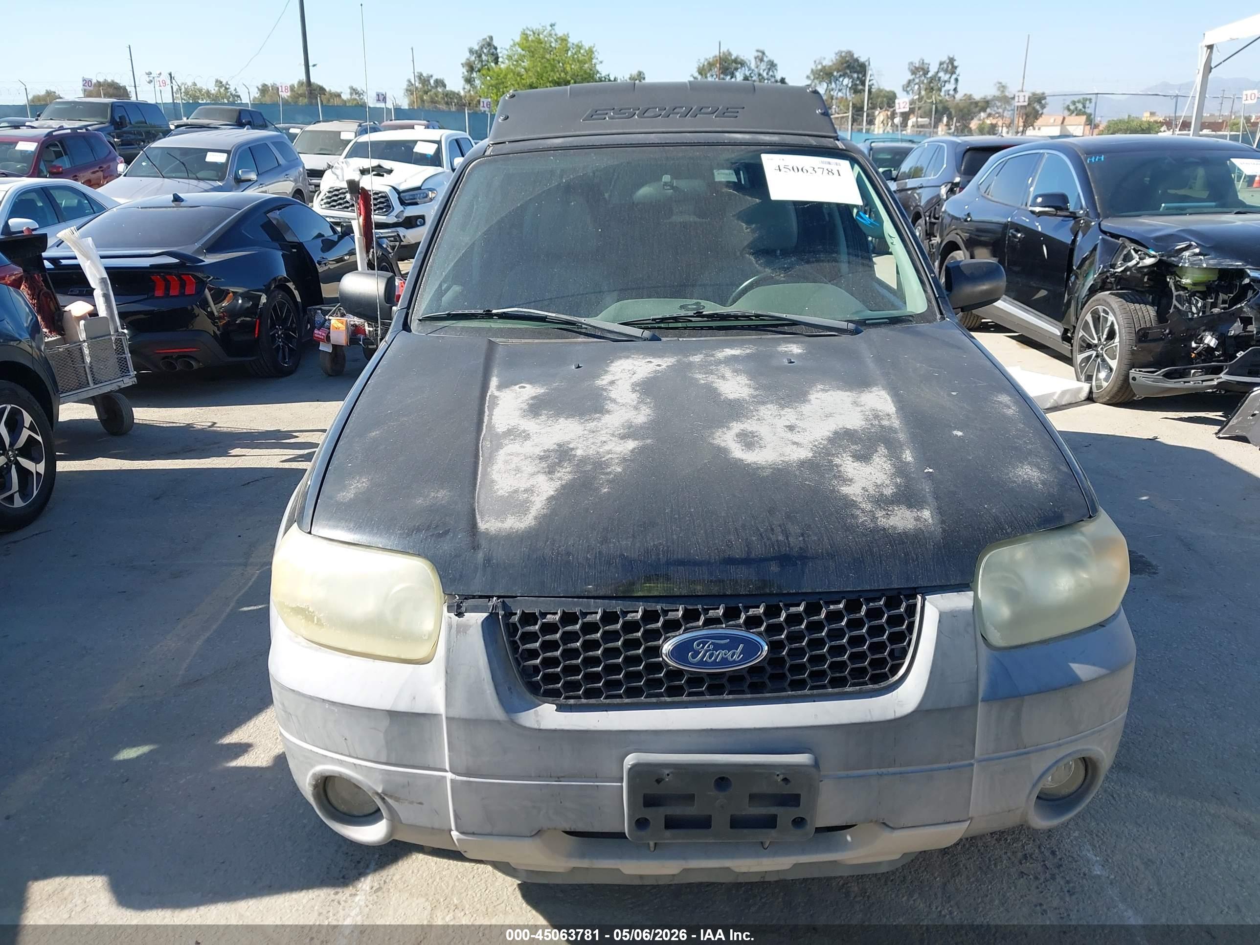 FORD ESCAPE image 6