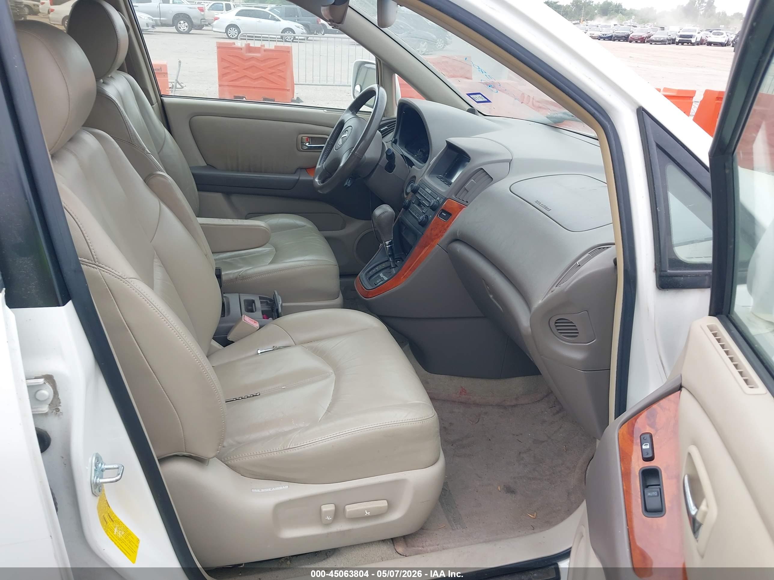 LEXUS RX image 5