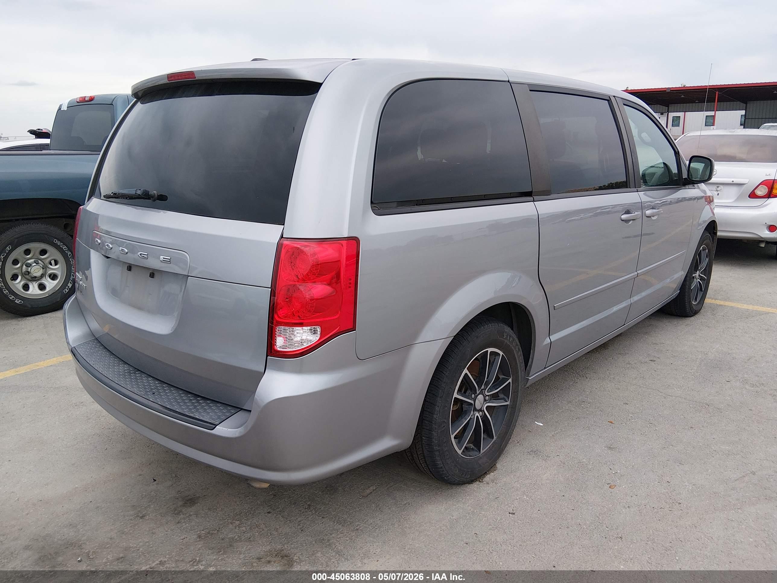 DODGE GRAND image 4