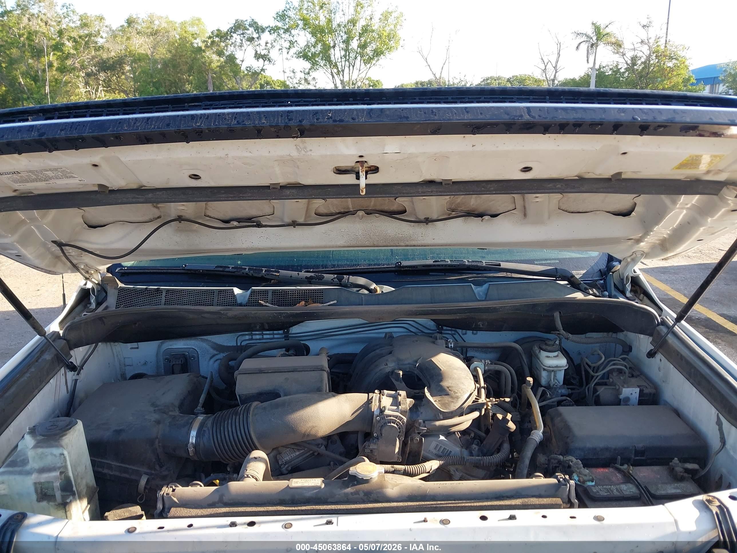 TOYOTA TUNDRA image 10