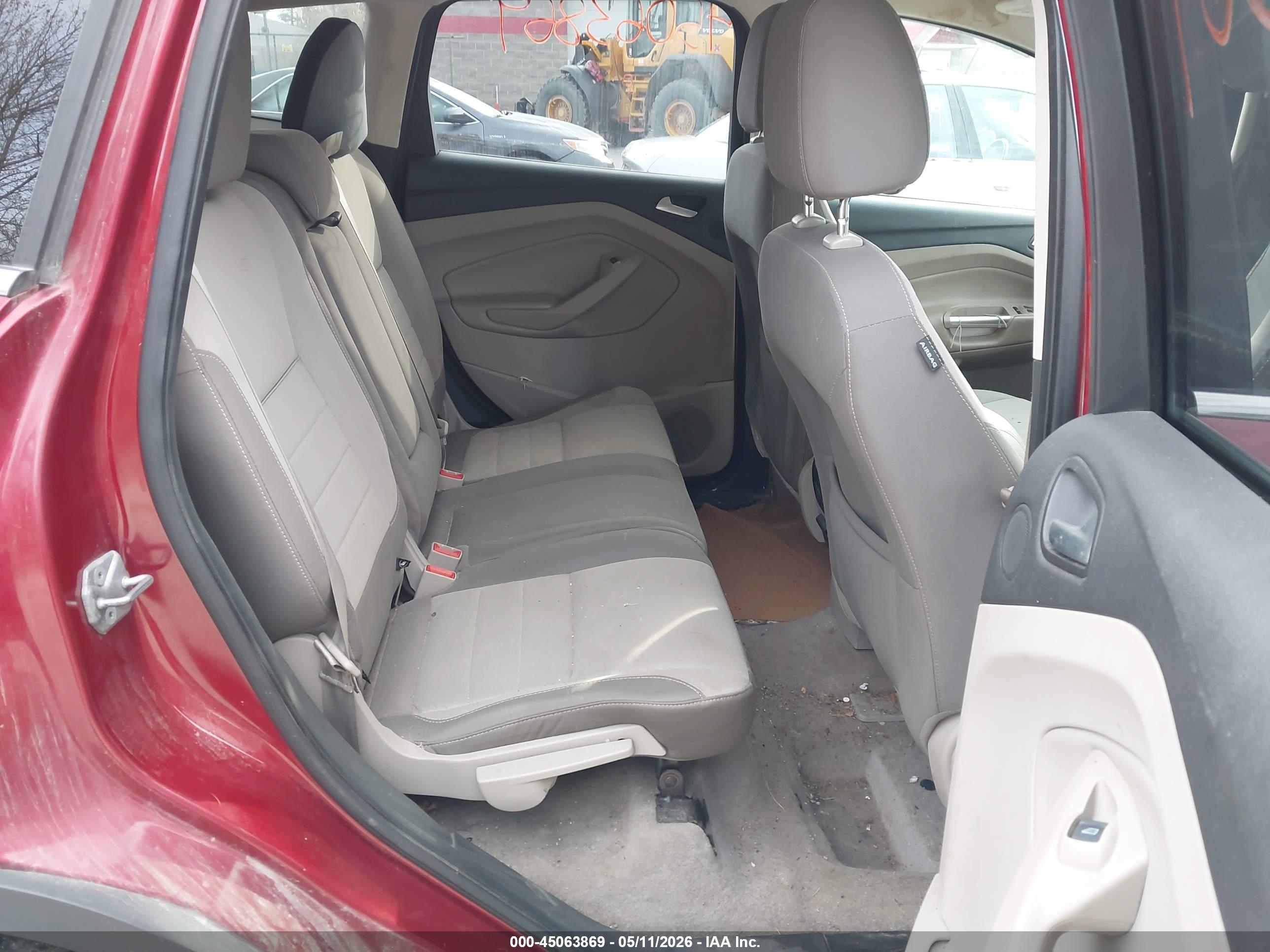 FORD ESCAPE image 8