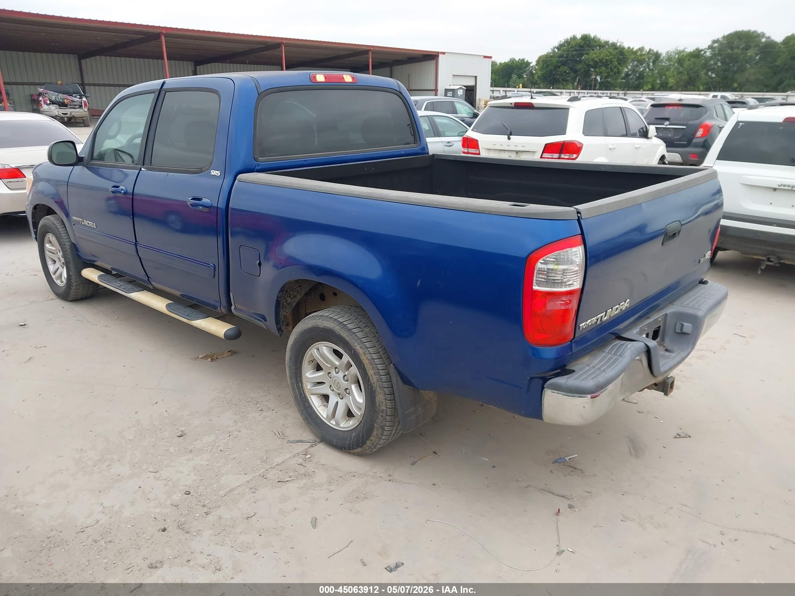 TOYOTA TUNDRA image 3