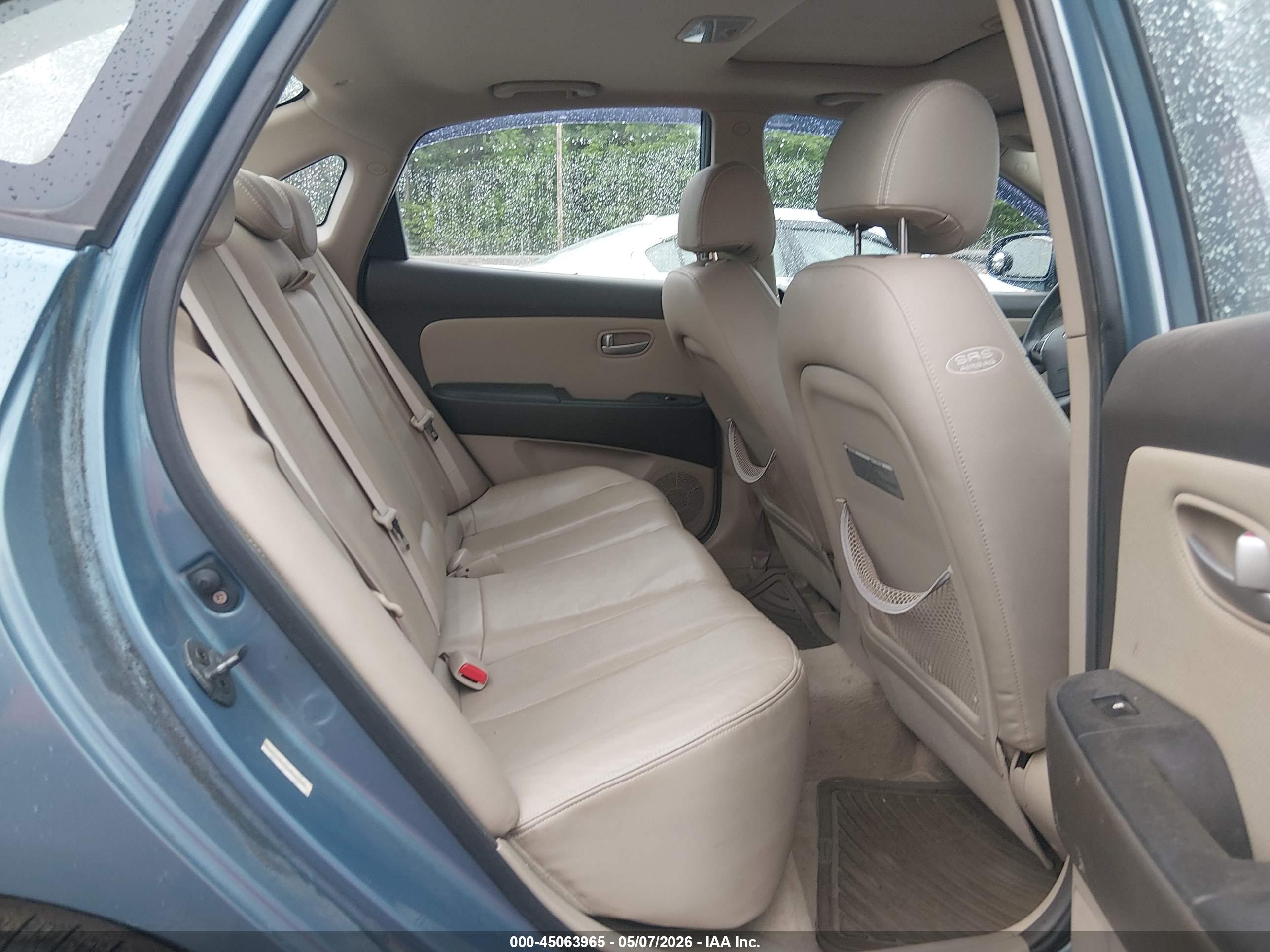 HYUNDAI ELANTRA image 8