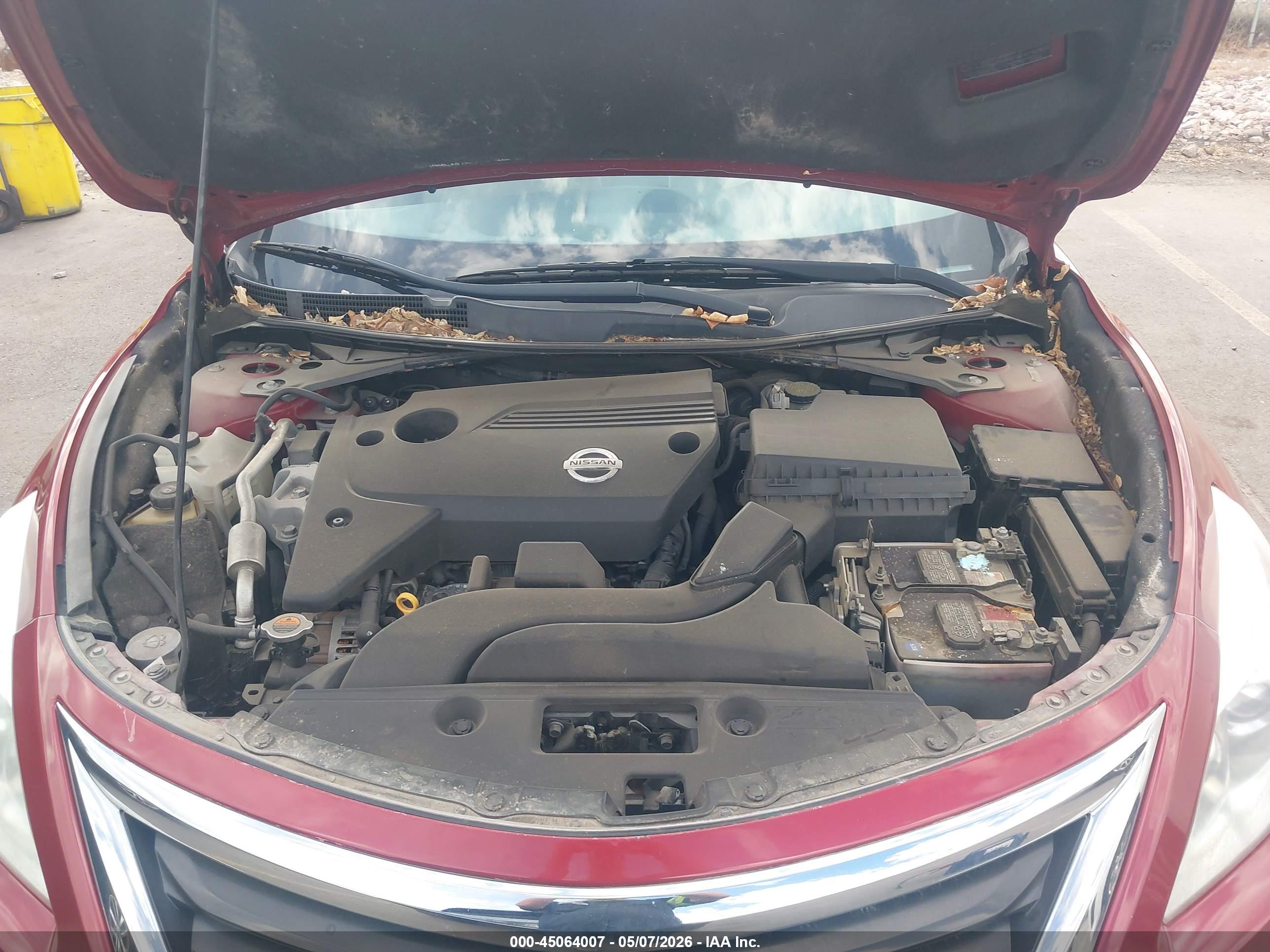 NISSAN ALTIMA image 10