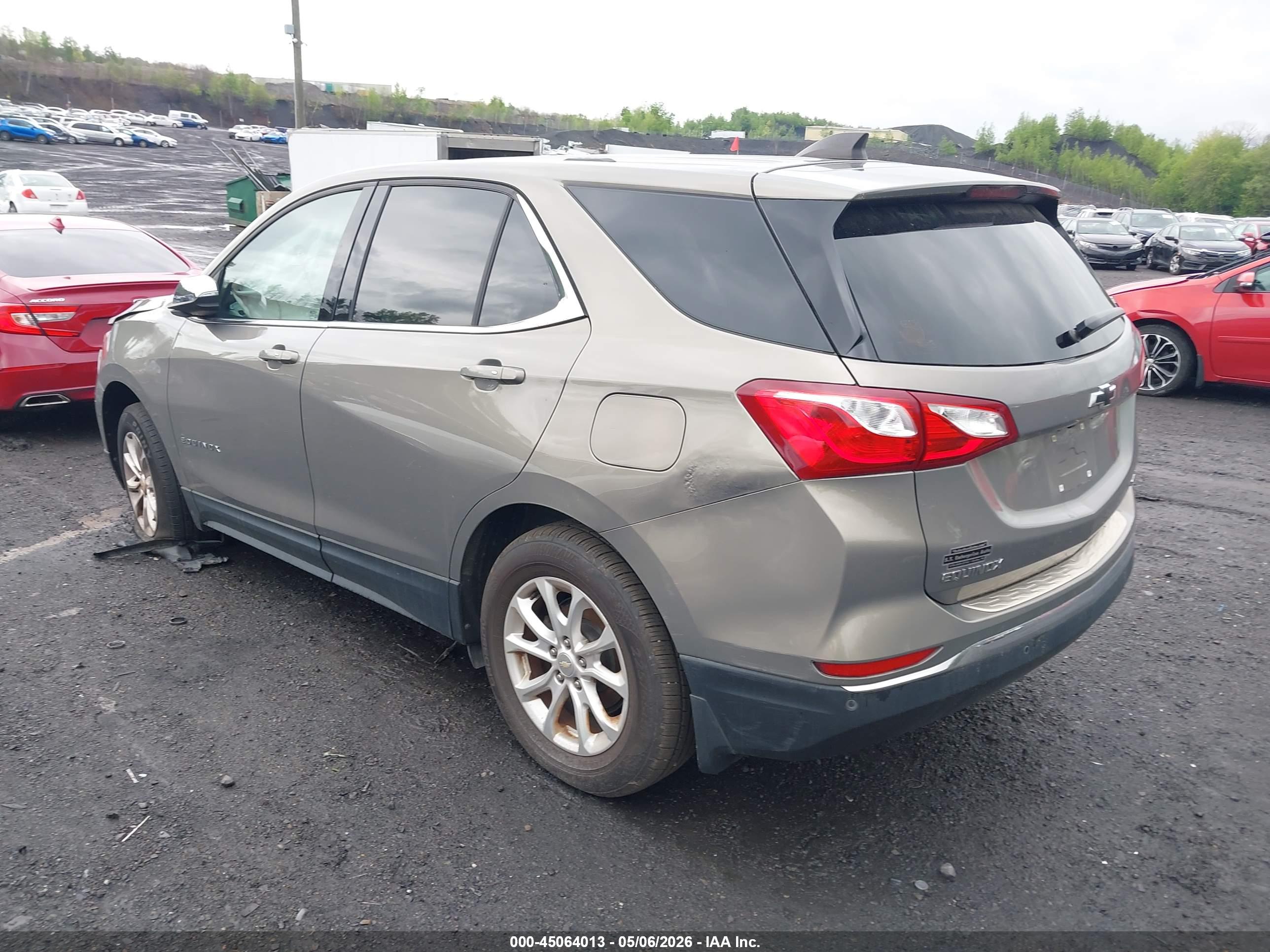 CHEVROLET EQUINOX image 3