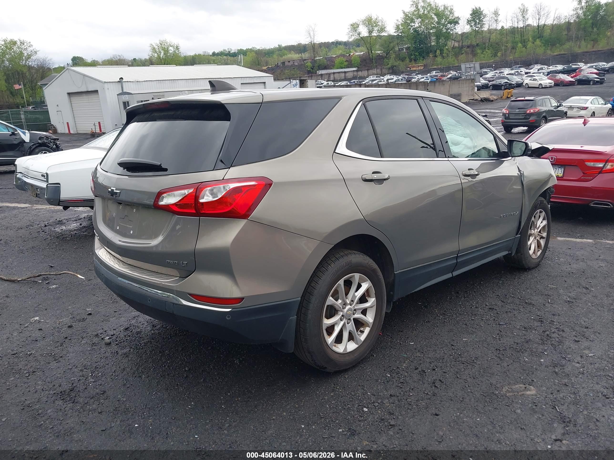 CHEVROLET EQUINOX image 4