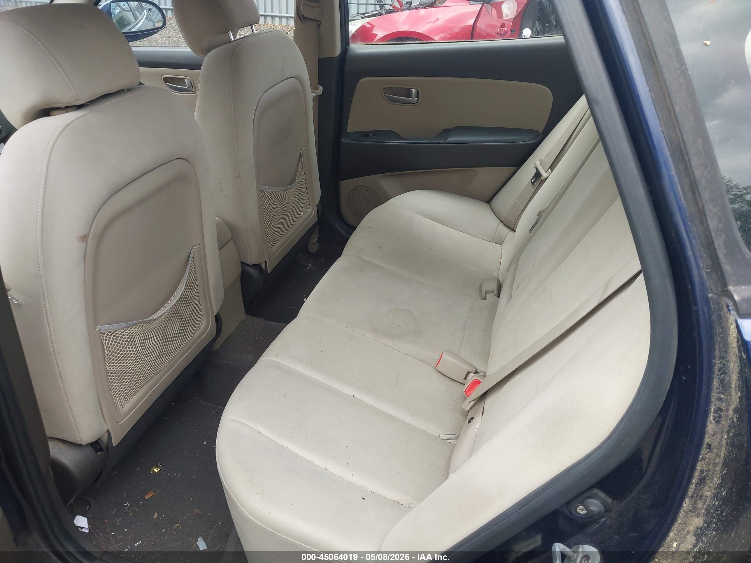 HYUNDAI ELANTRA image 8