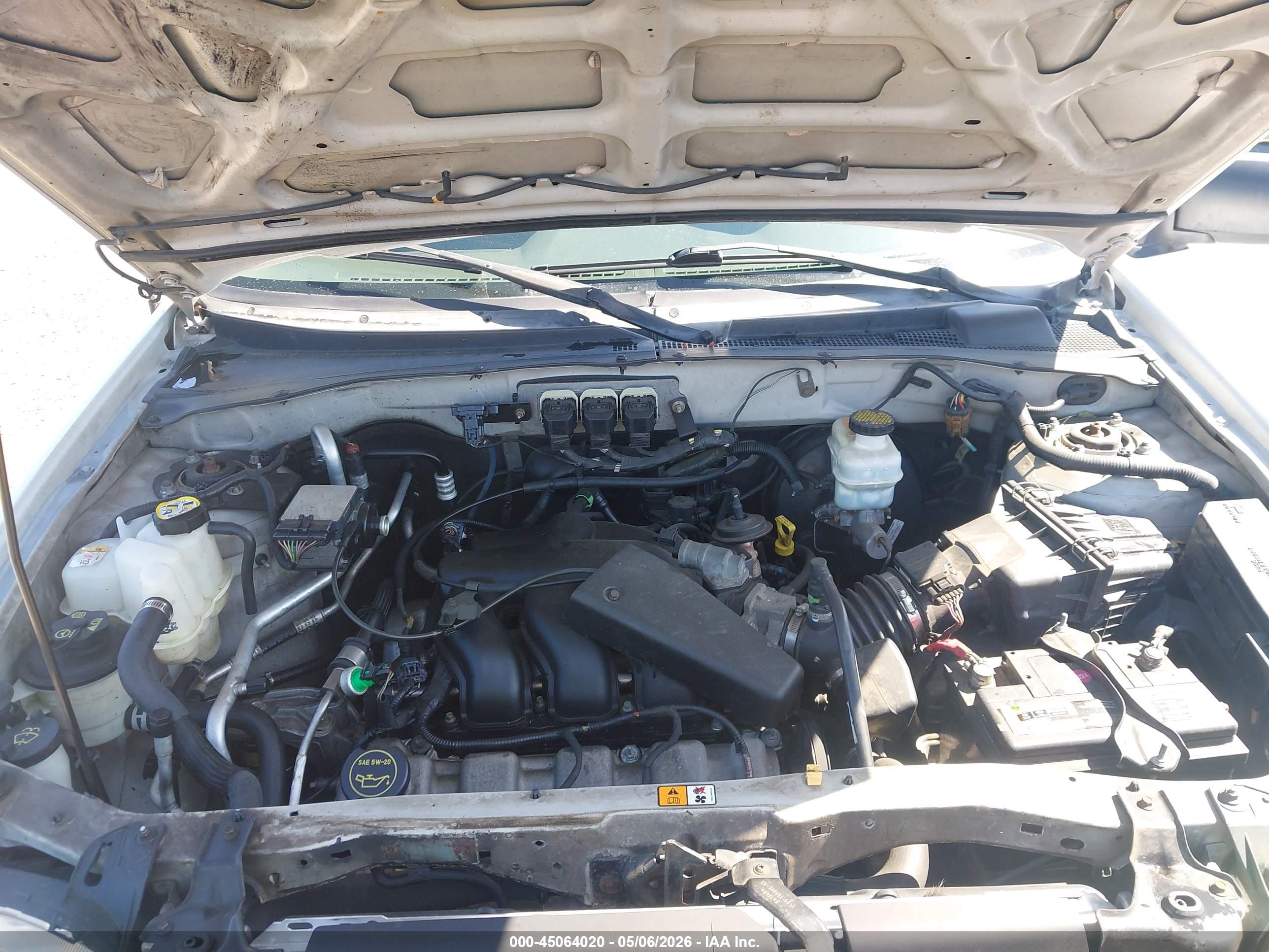FORD ESCAPE image 10