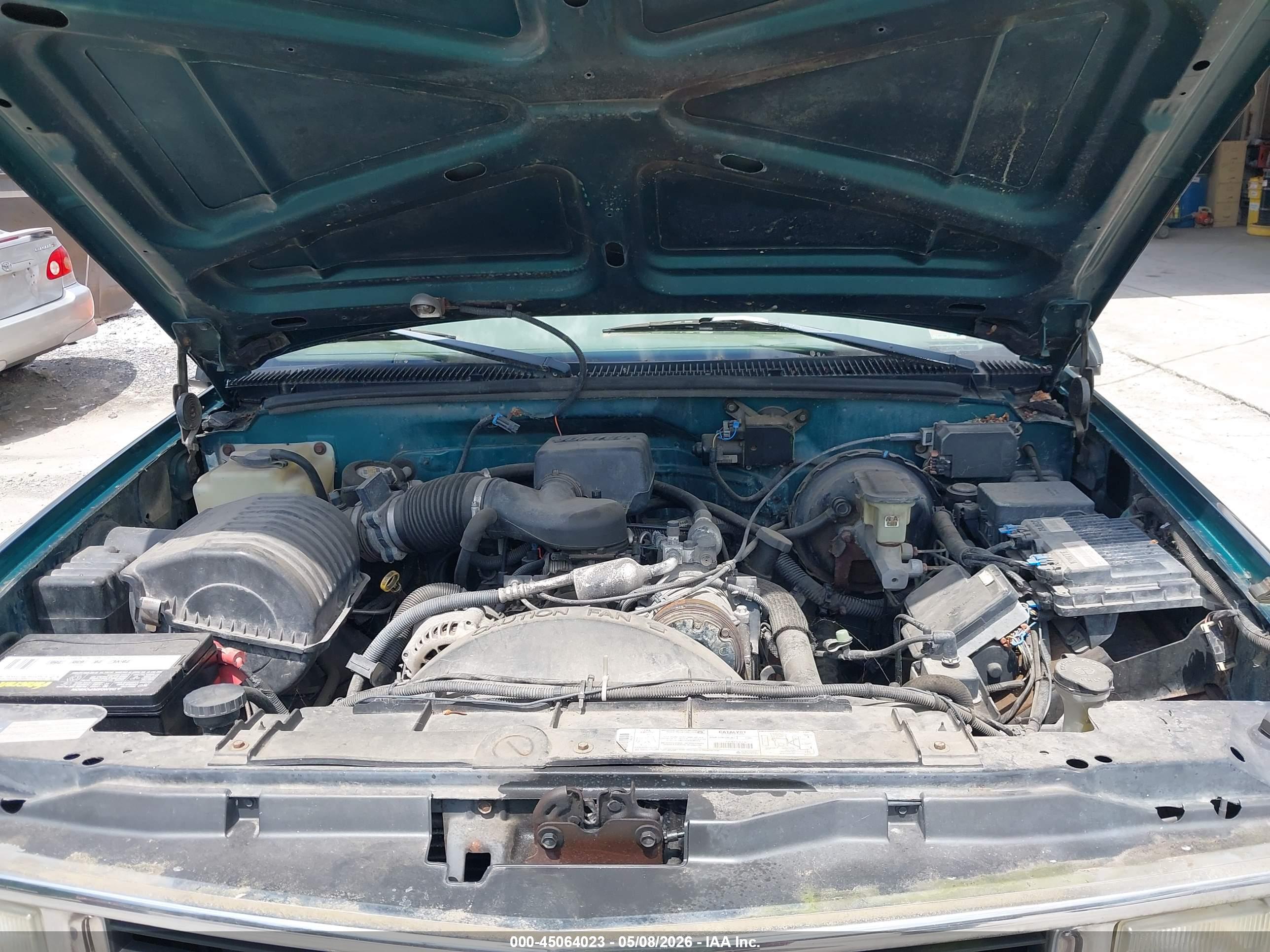 CHEVROLET K1500 image 10
