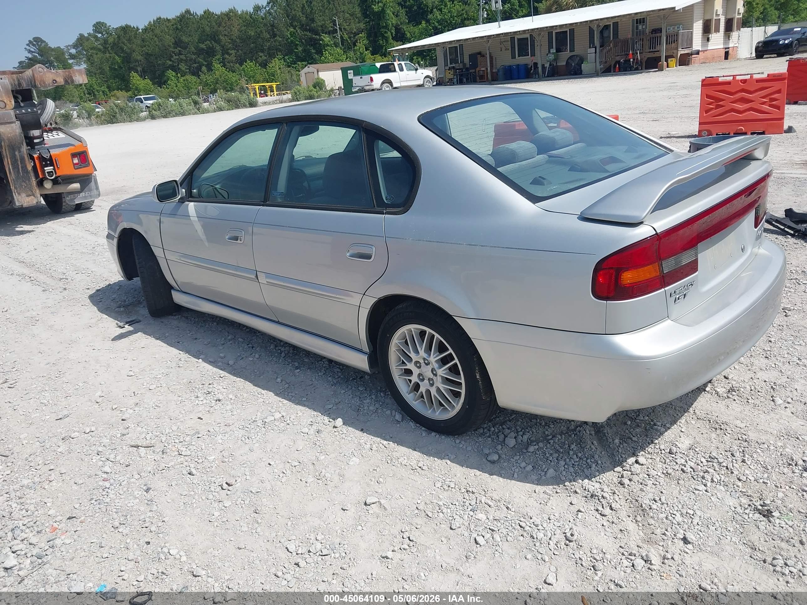 SUBARU LEGACY image 3