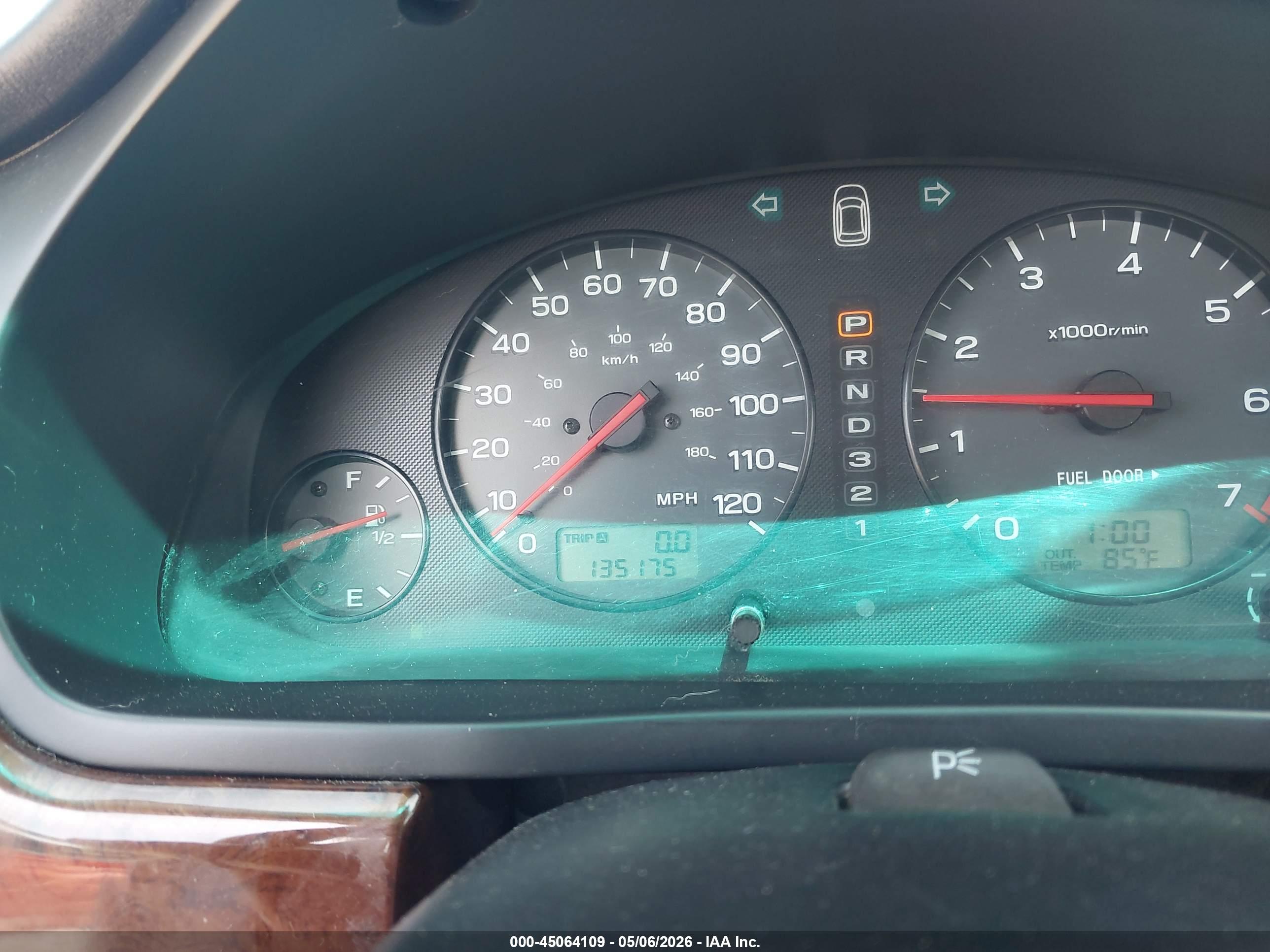 SUBARU LEGACY image 7