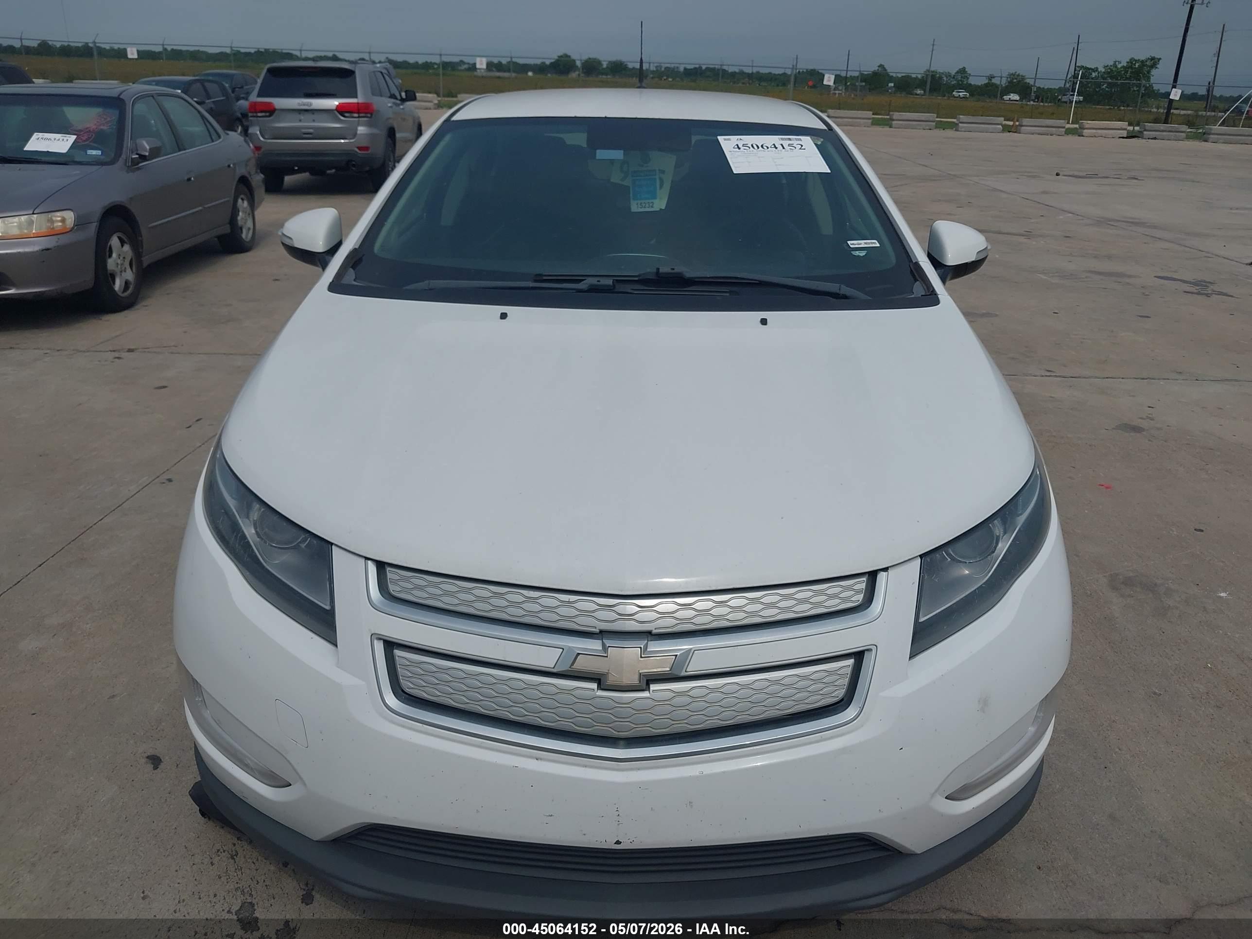 CHEVROLET VOLT image 6