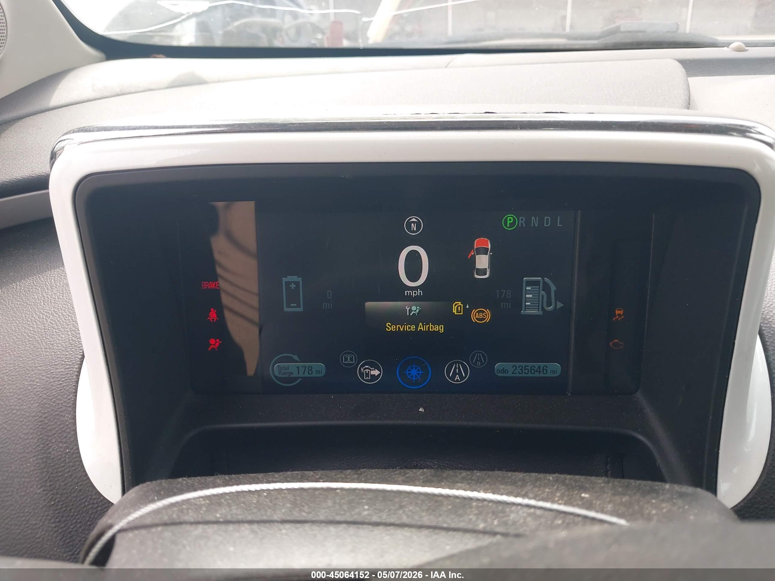 CHEVROLET VOLT image 7