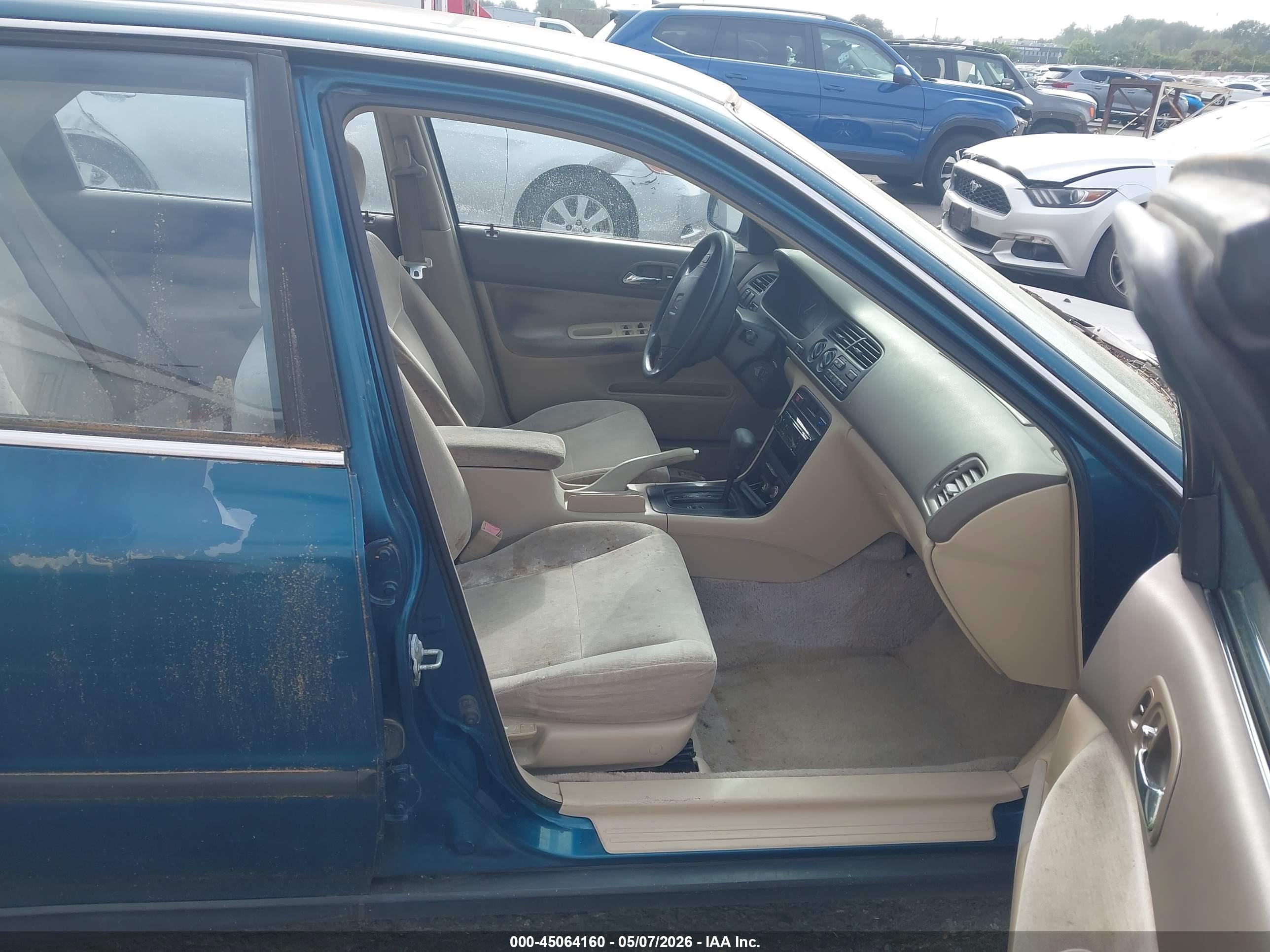 HONDA ACCORD image 5