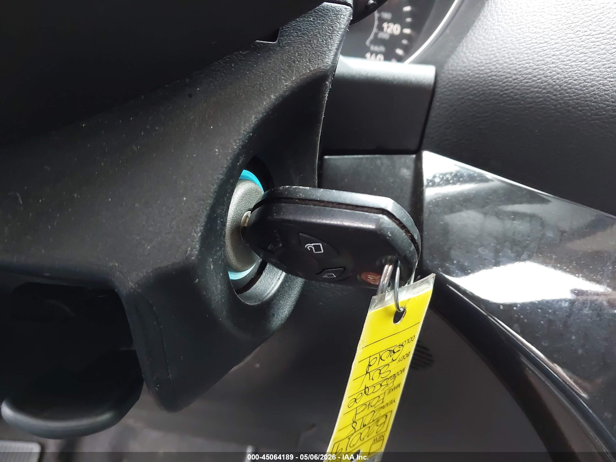 FORD ESCAPE image 11