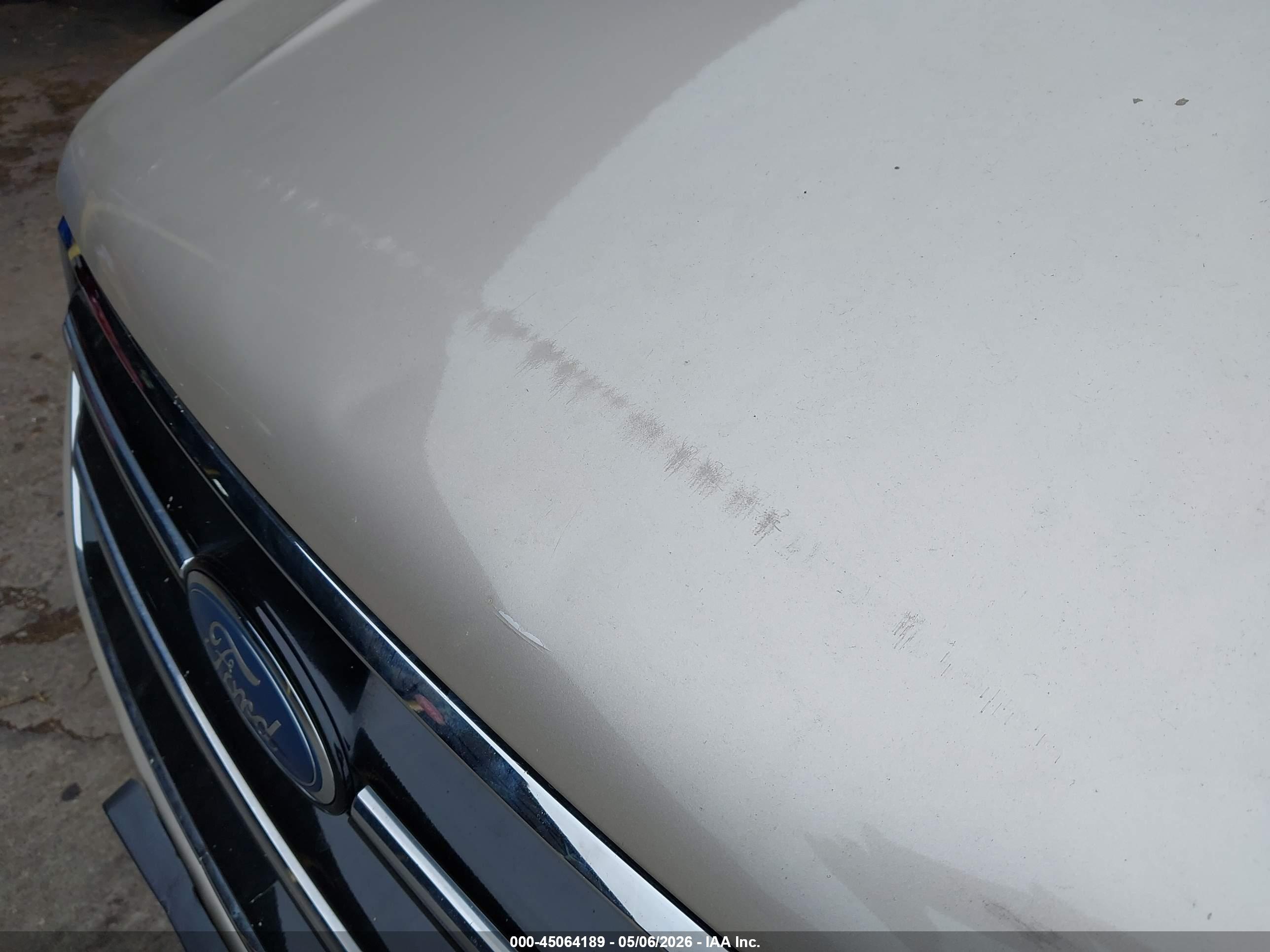 FORD ESCAPE image 6