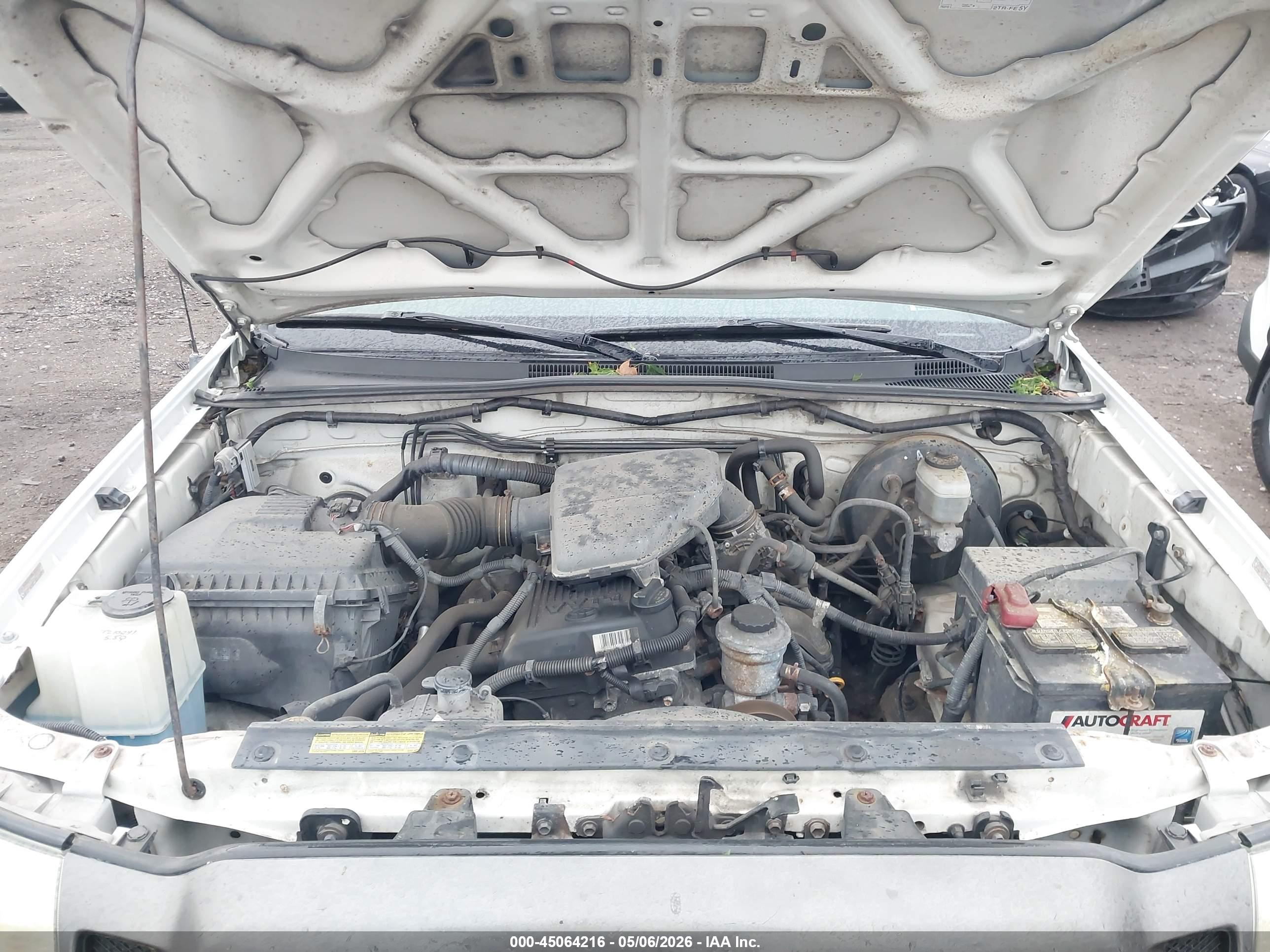 TOYOTA TACOMA image 10