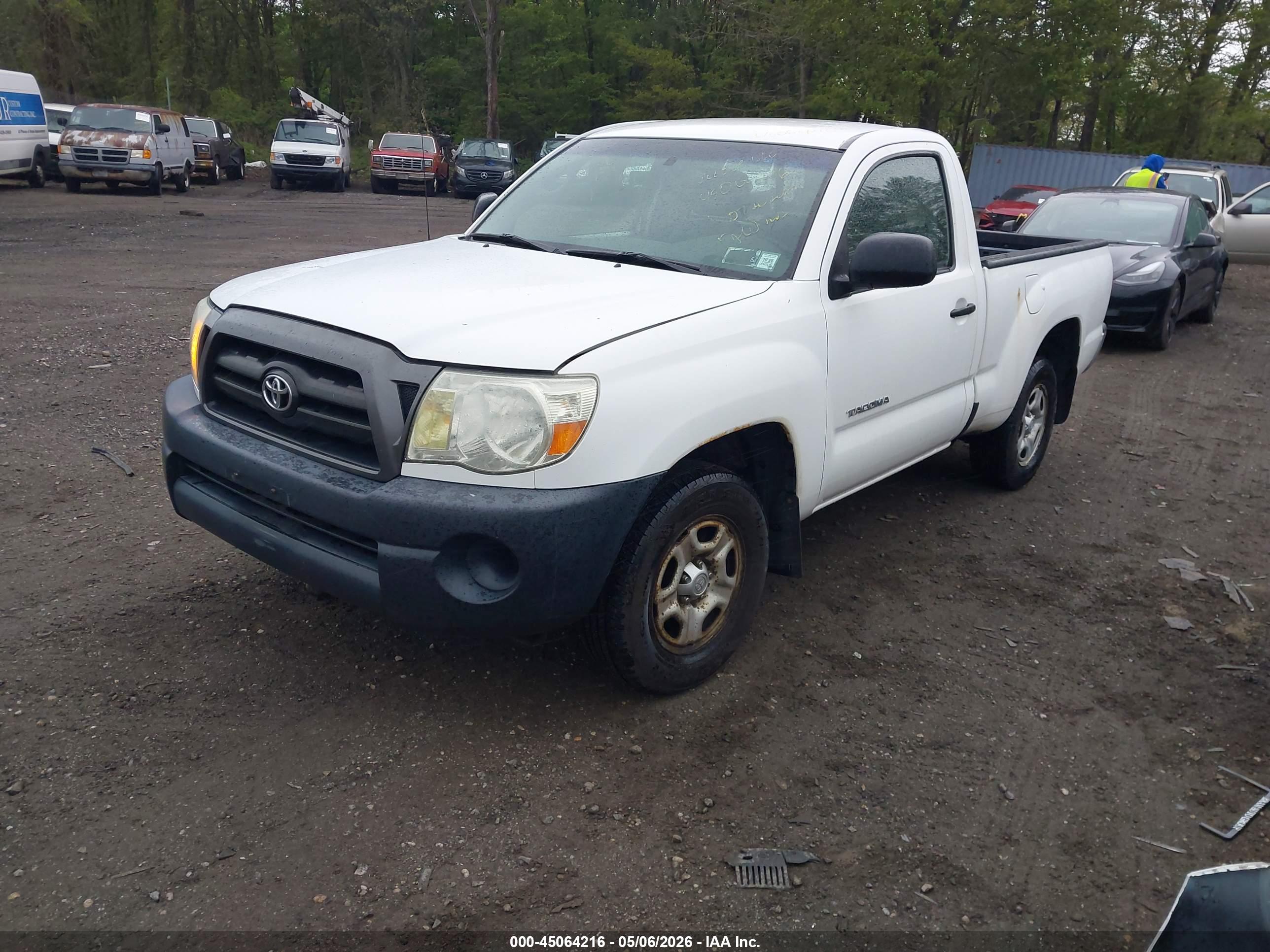 TOYOTA TACOMA image 2