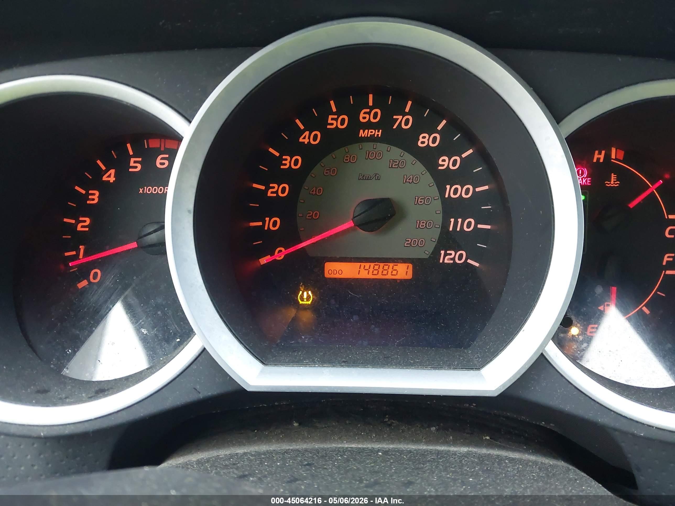 TOYOTA TACOMA image 7