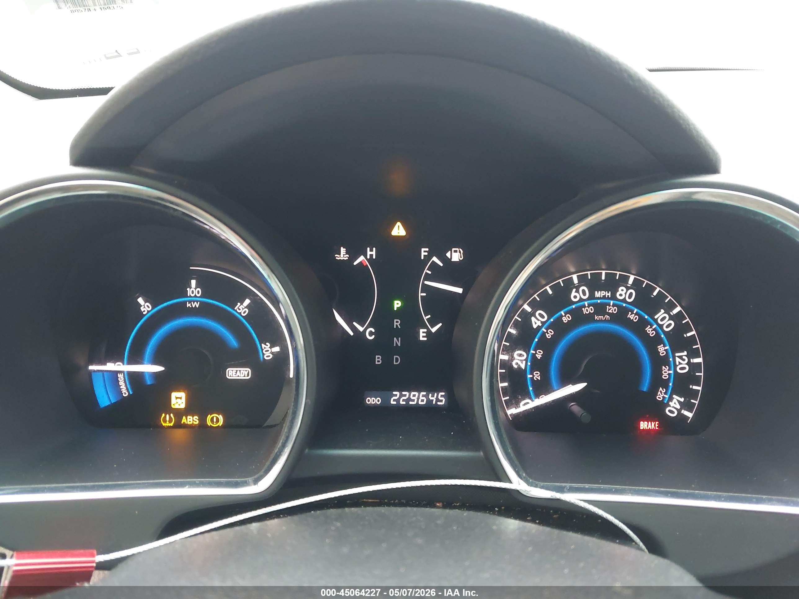 TOYOTA HIGHLANDER image 7