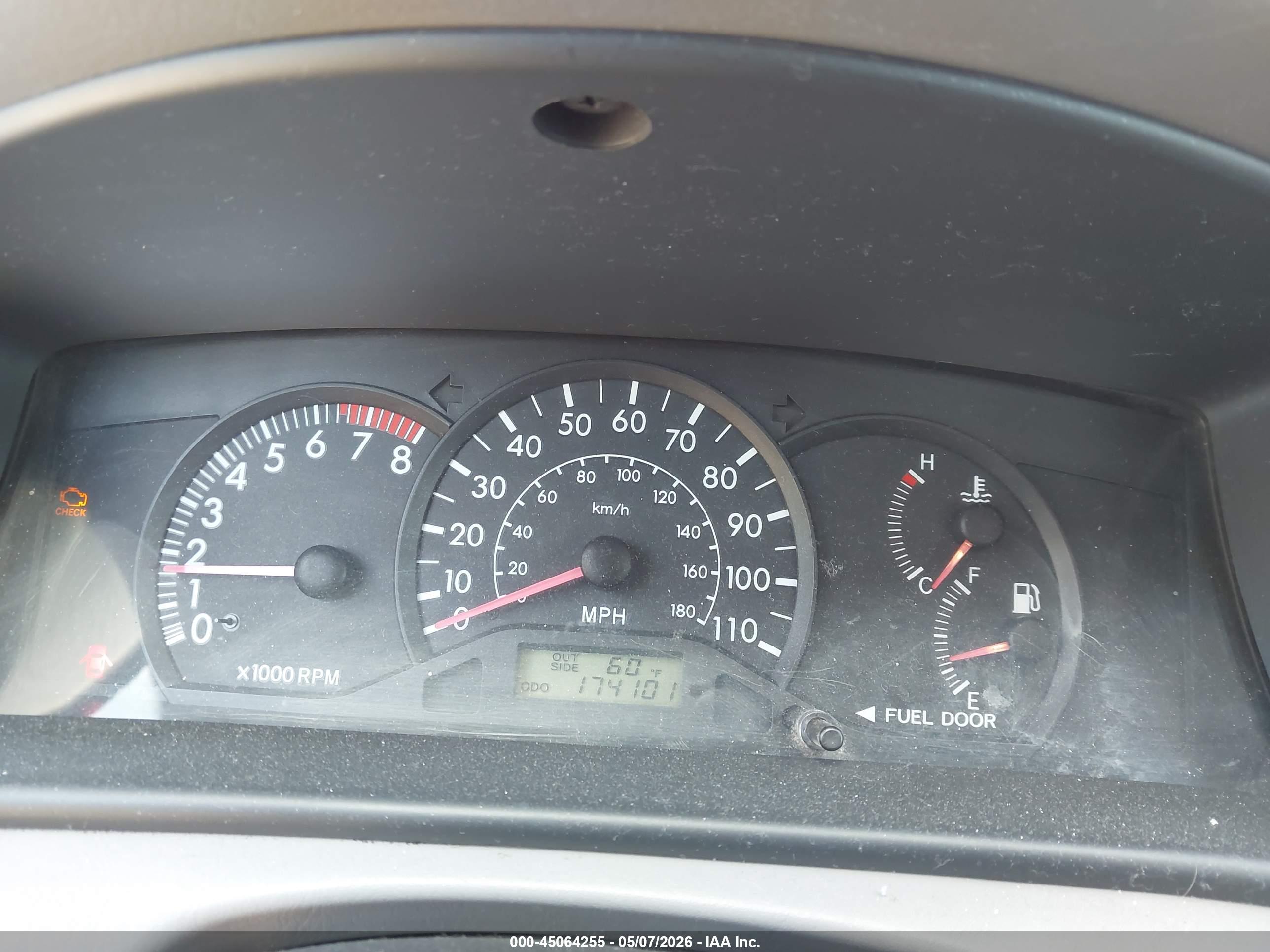 TOYOTA COROLLA image 7