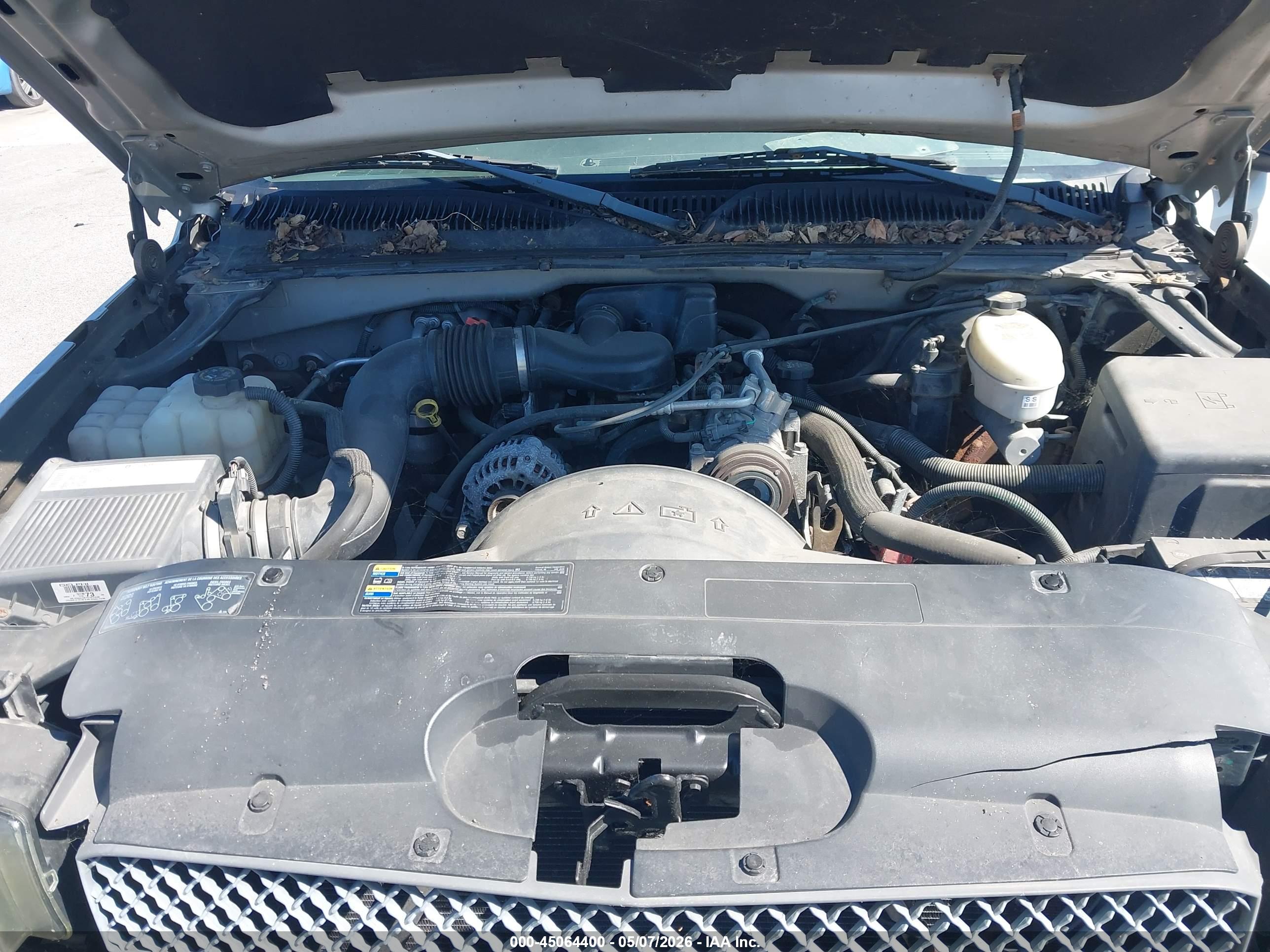 CHEVROLET SILVERADO image 10