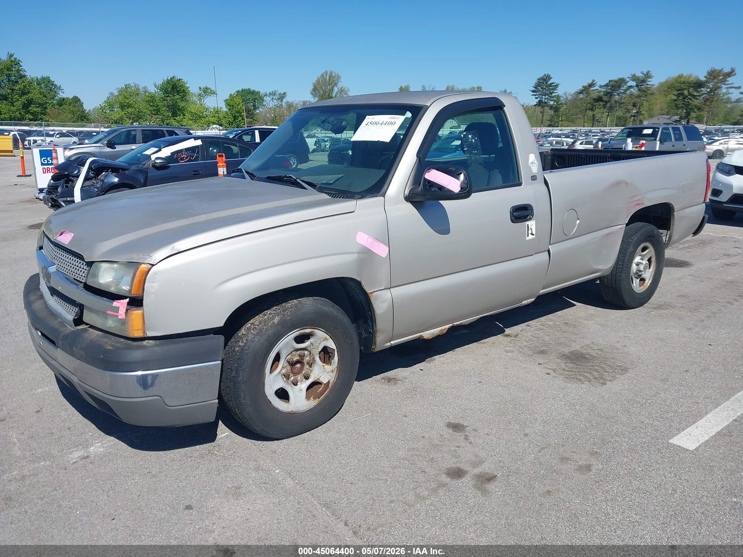 CHEVROLET SILVERADO image 2