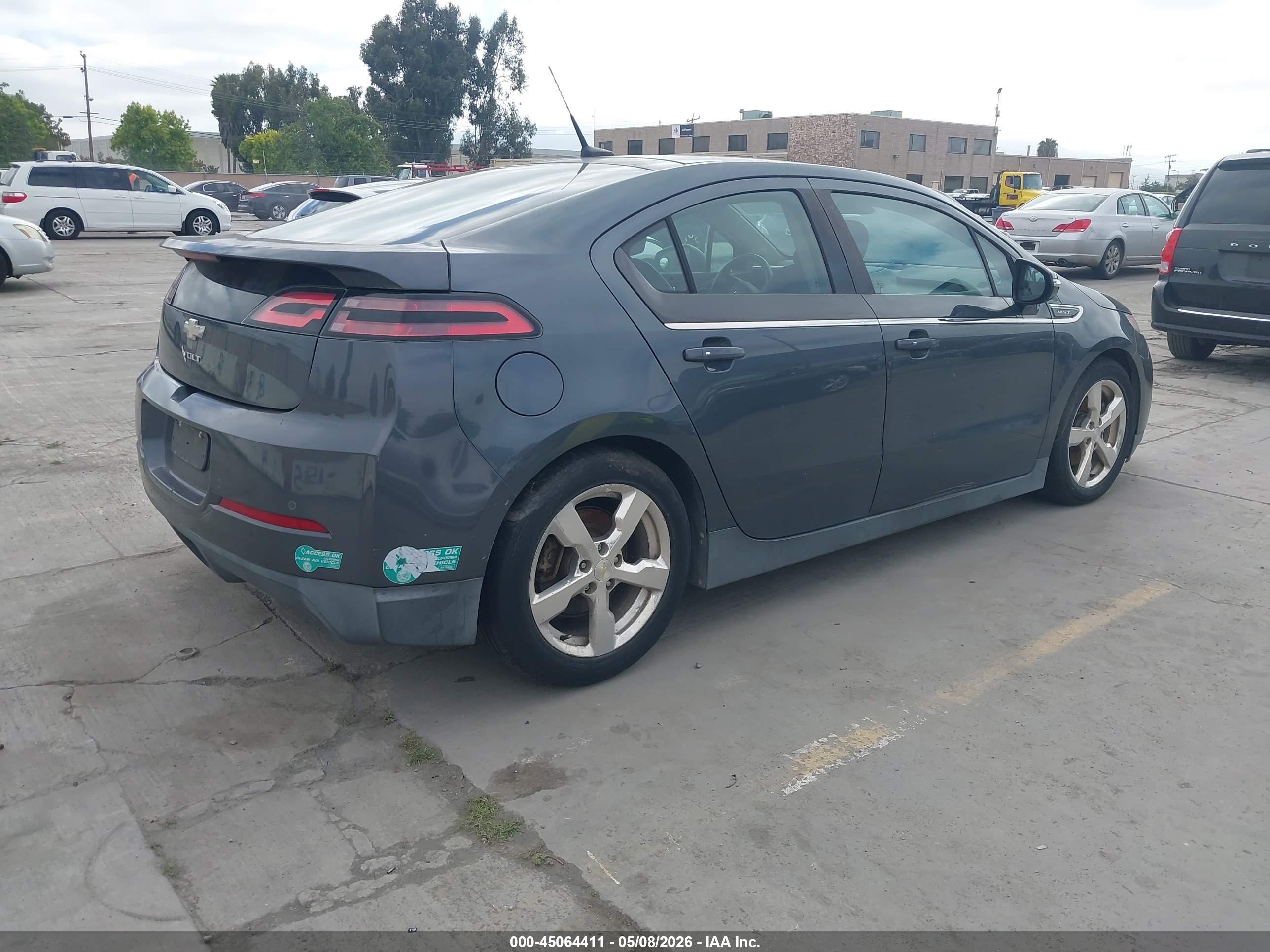 CHEVROLET VOLT image 4