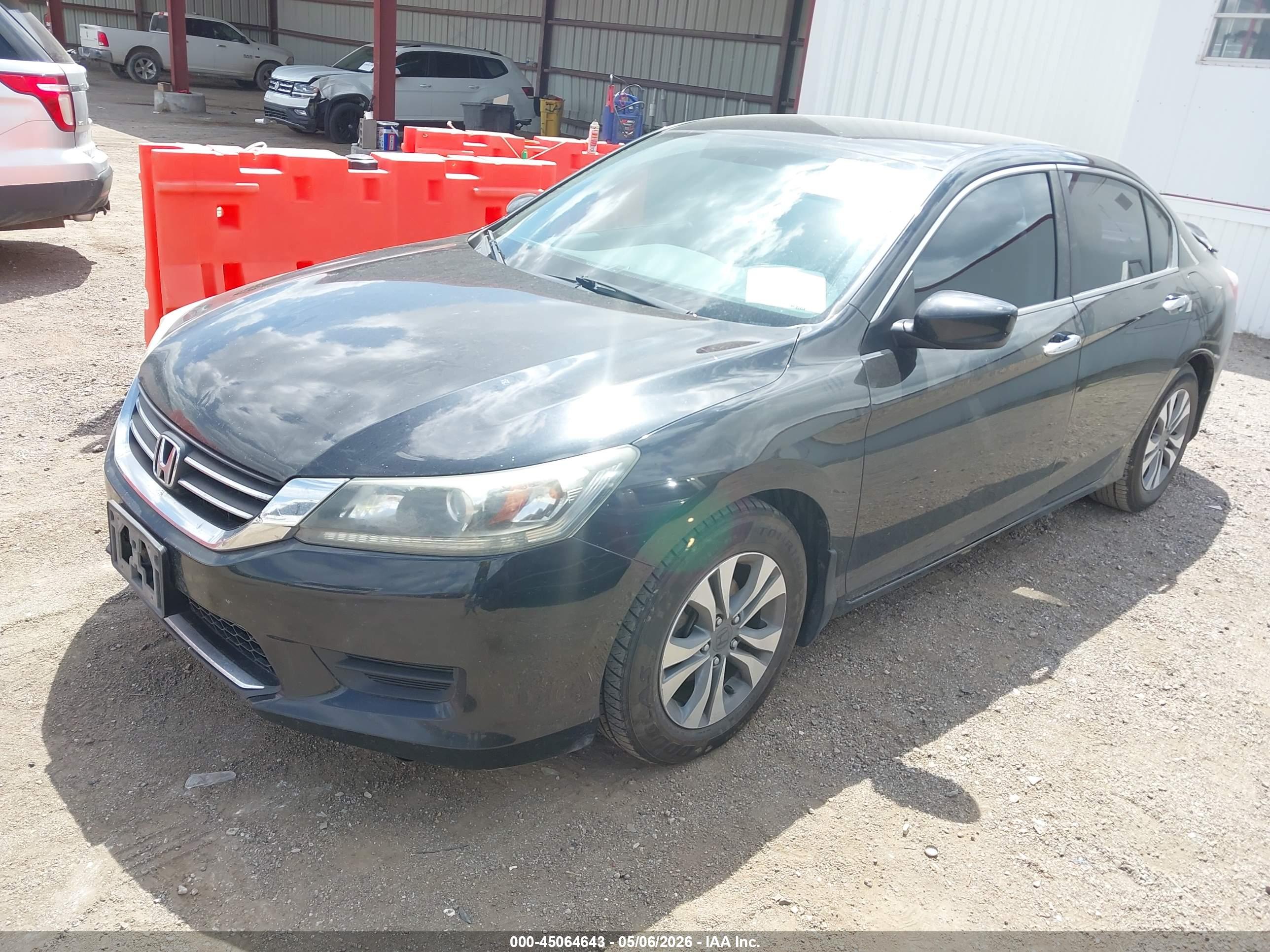 HONDA ACCORD image 2