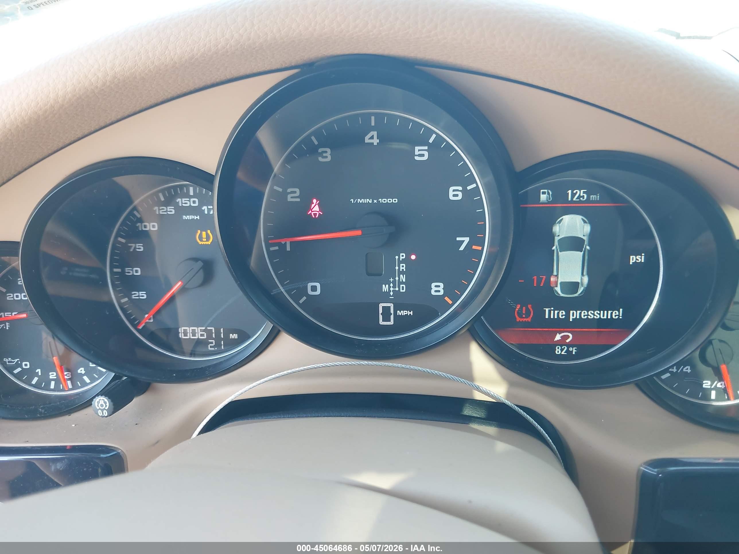 PORSCHE PANAMERA image 7
