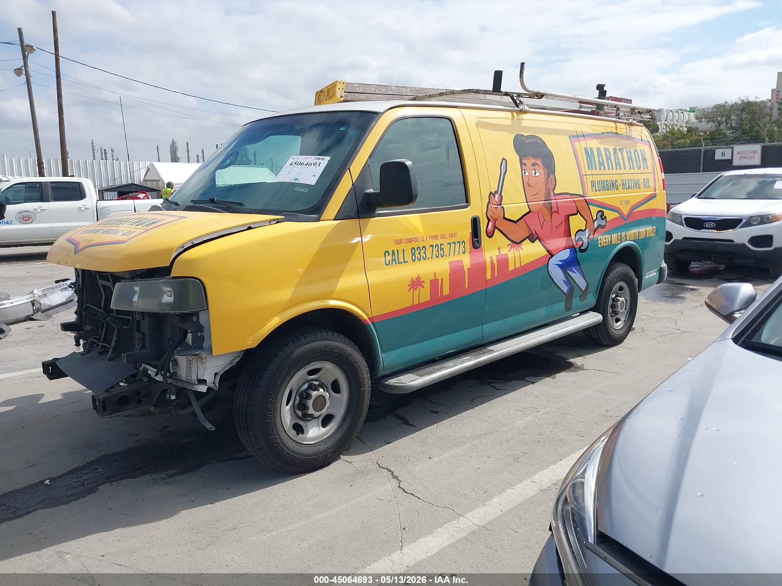 GMC SAVANA image 2
