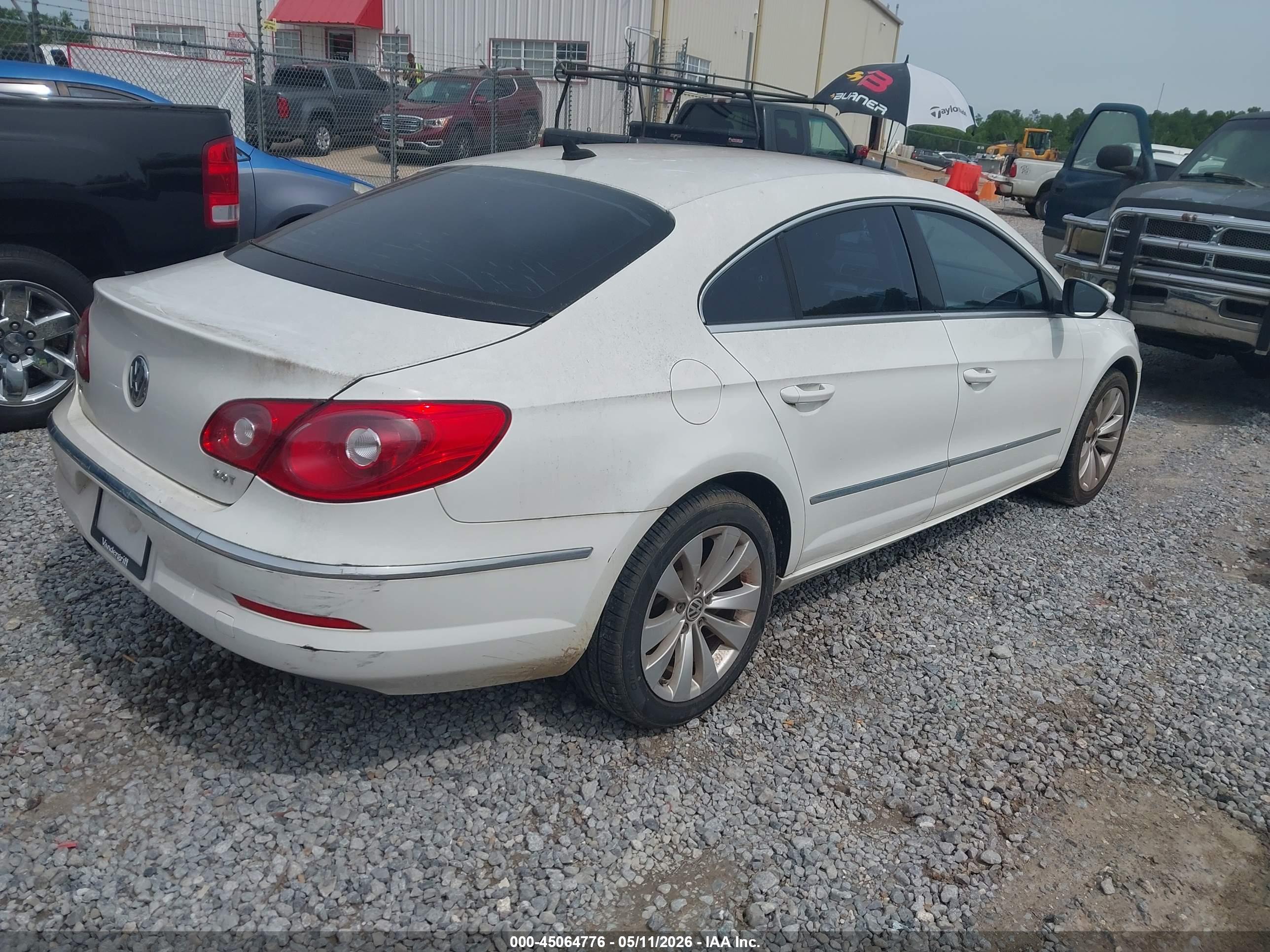VOLKSWAGEN CC image 4