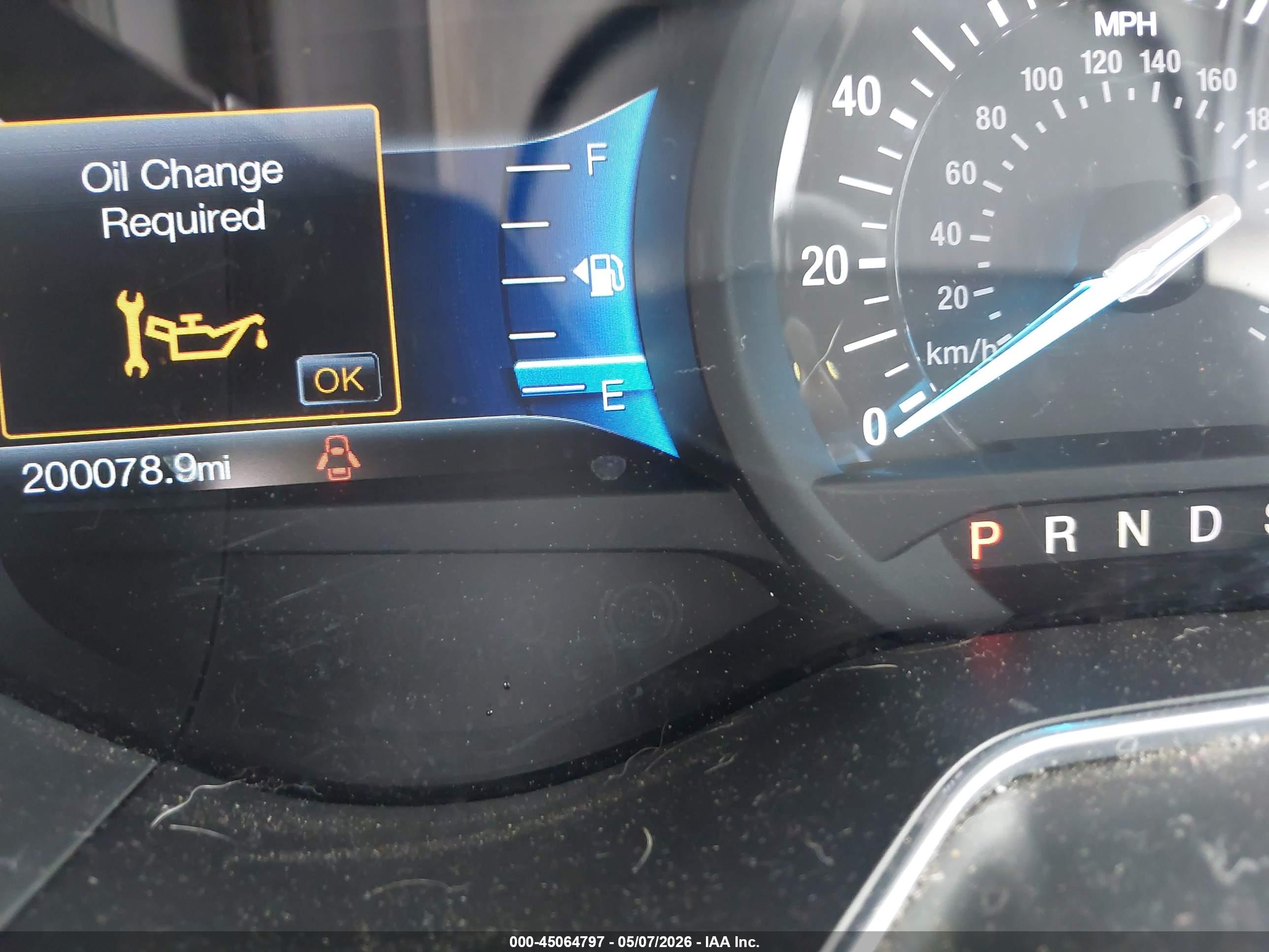 FORD FUSION image 7