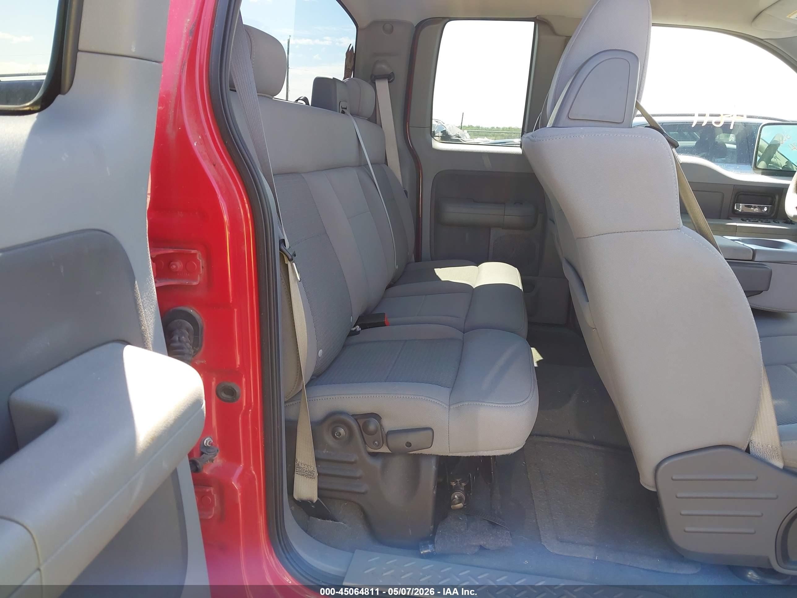 FORD F-150 image 8