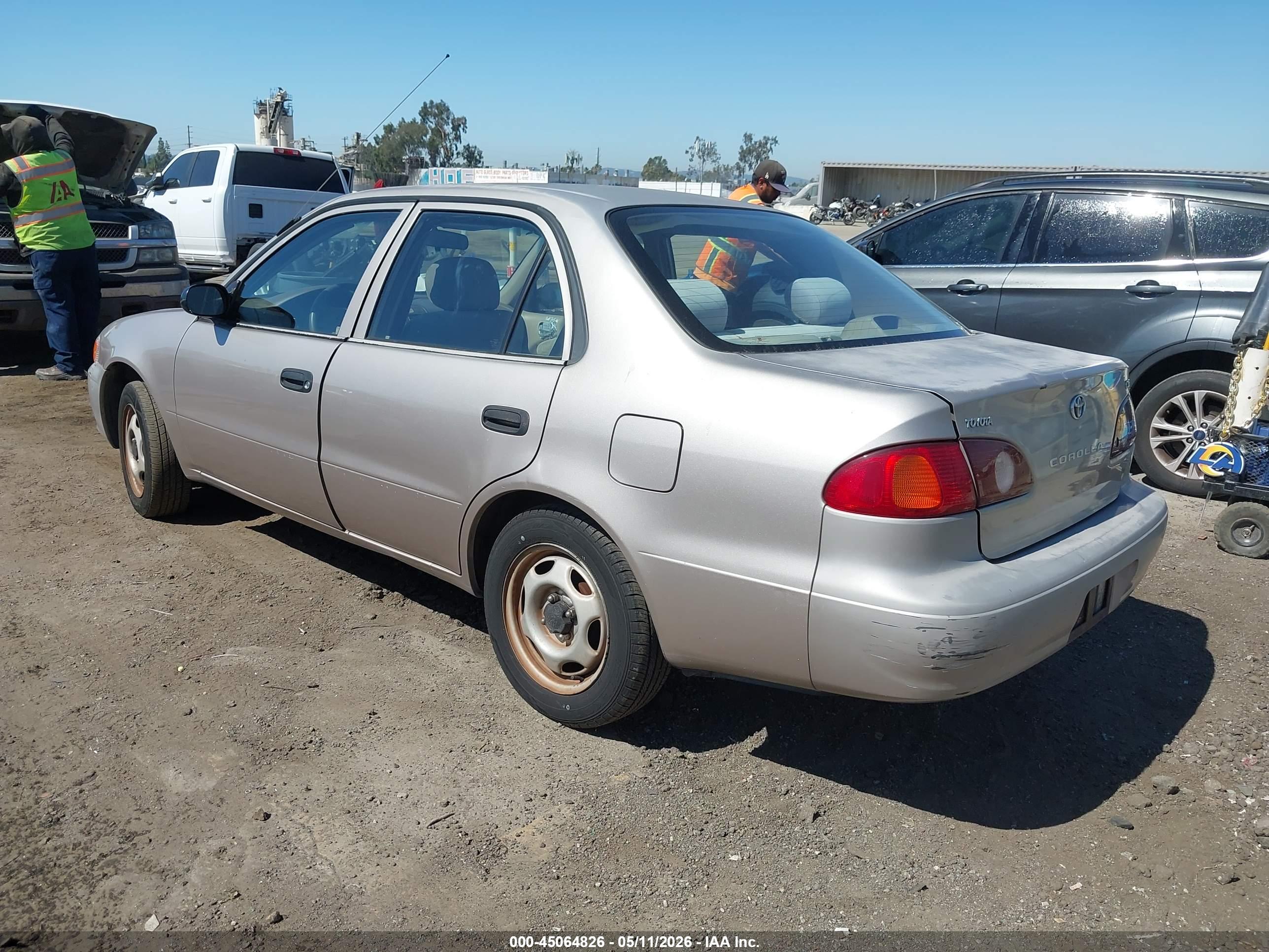 TOYOTA COROLLA image 3