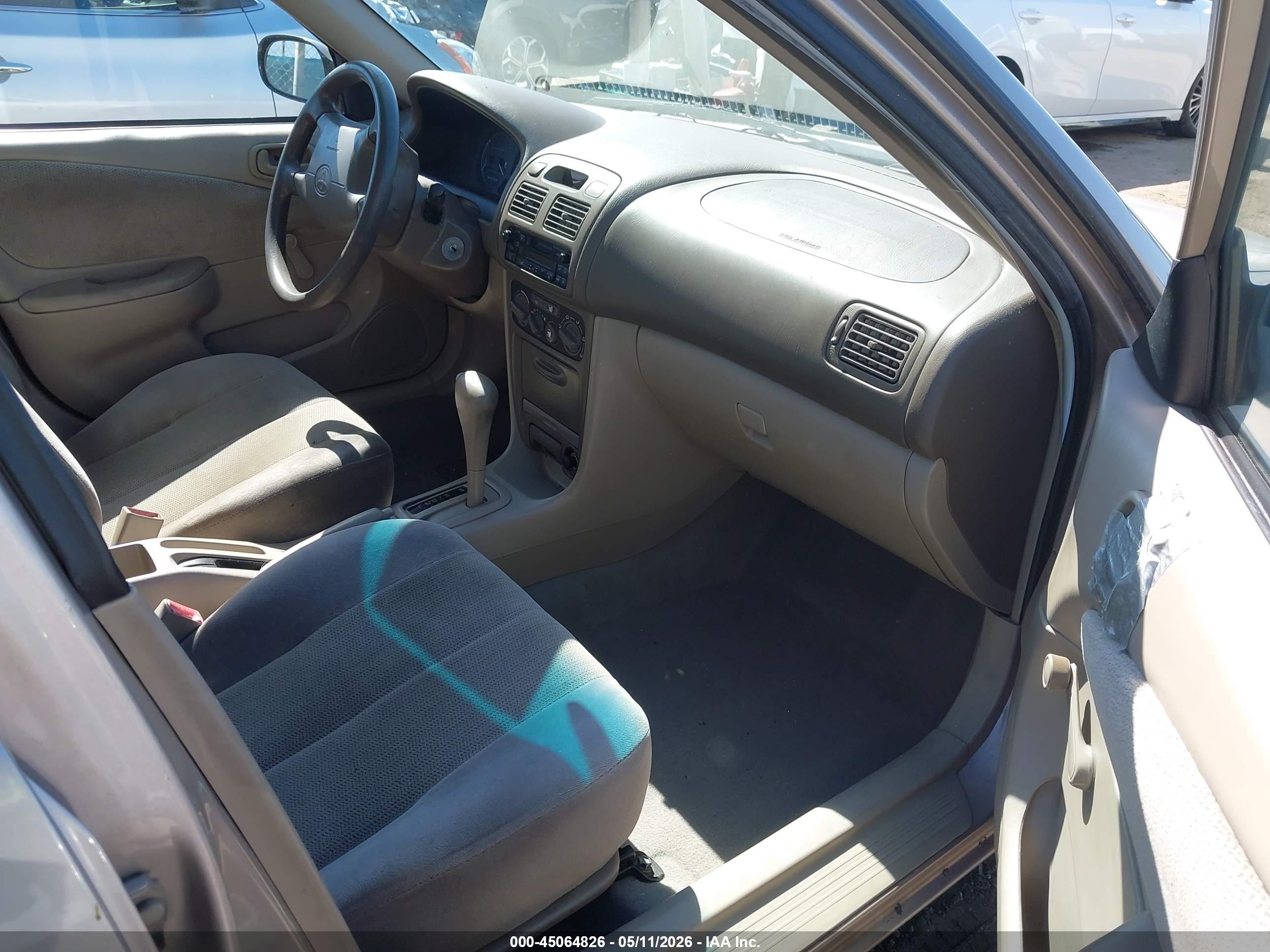 TOYOTA COROLLA image 5