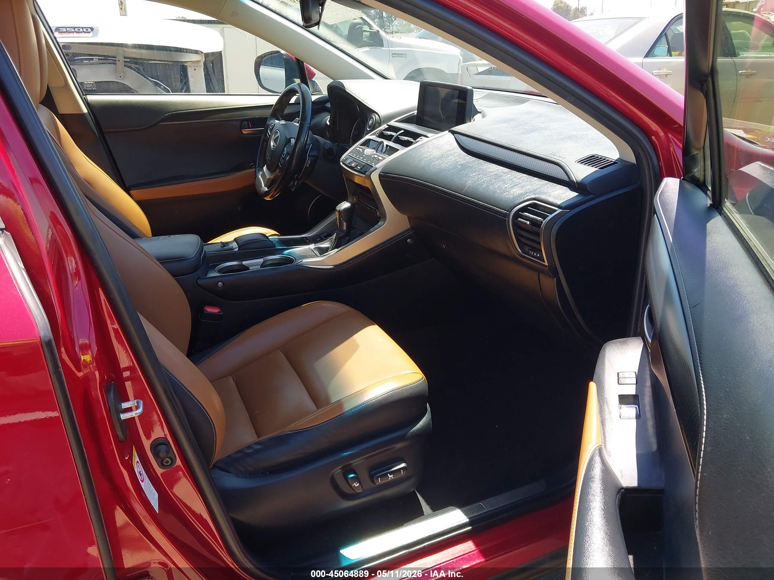 LEXUS NX image 5