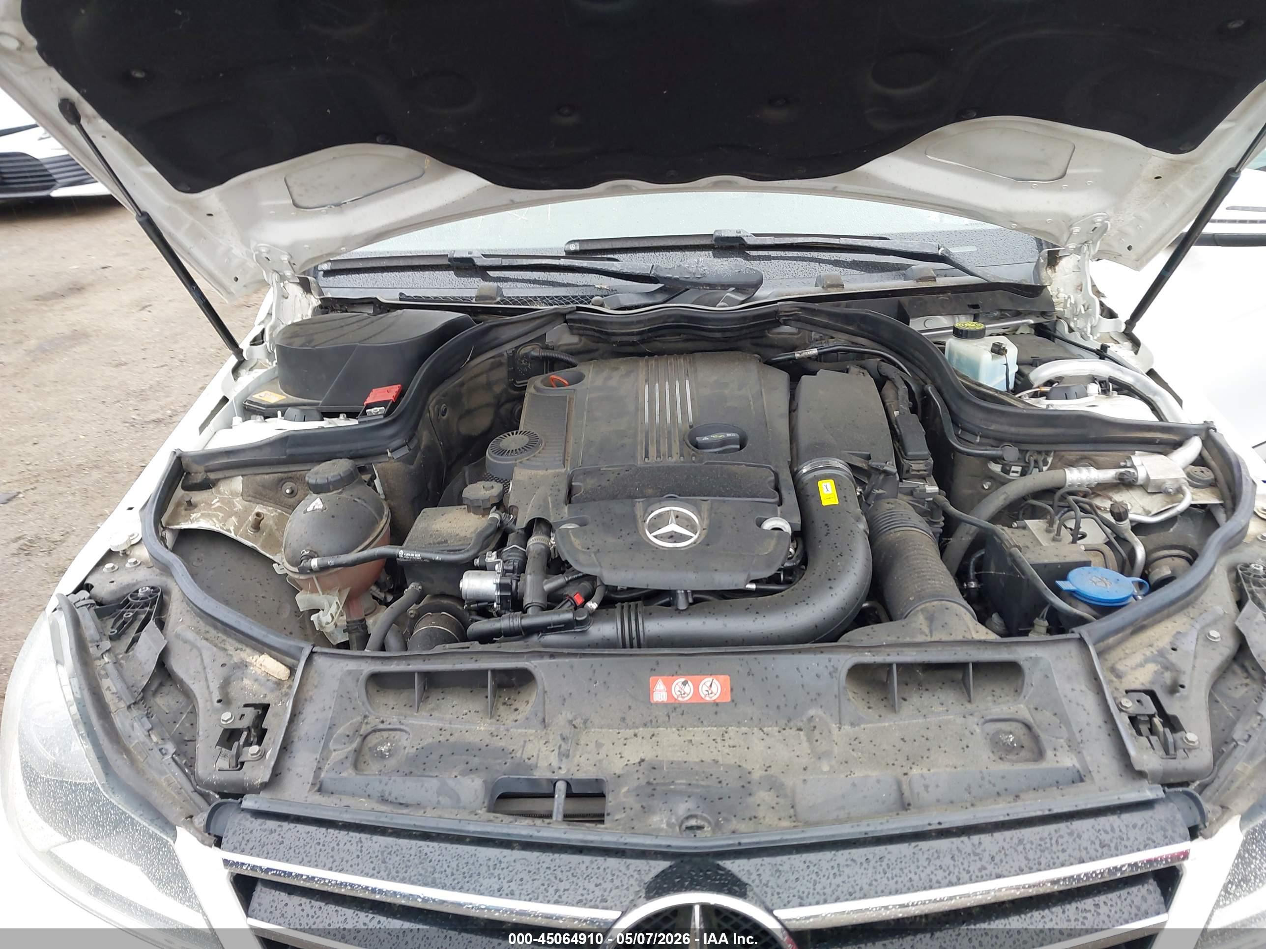 MERCEDES-BENZ C image 10