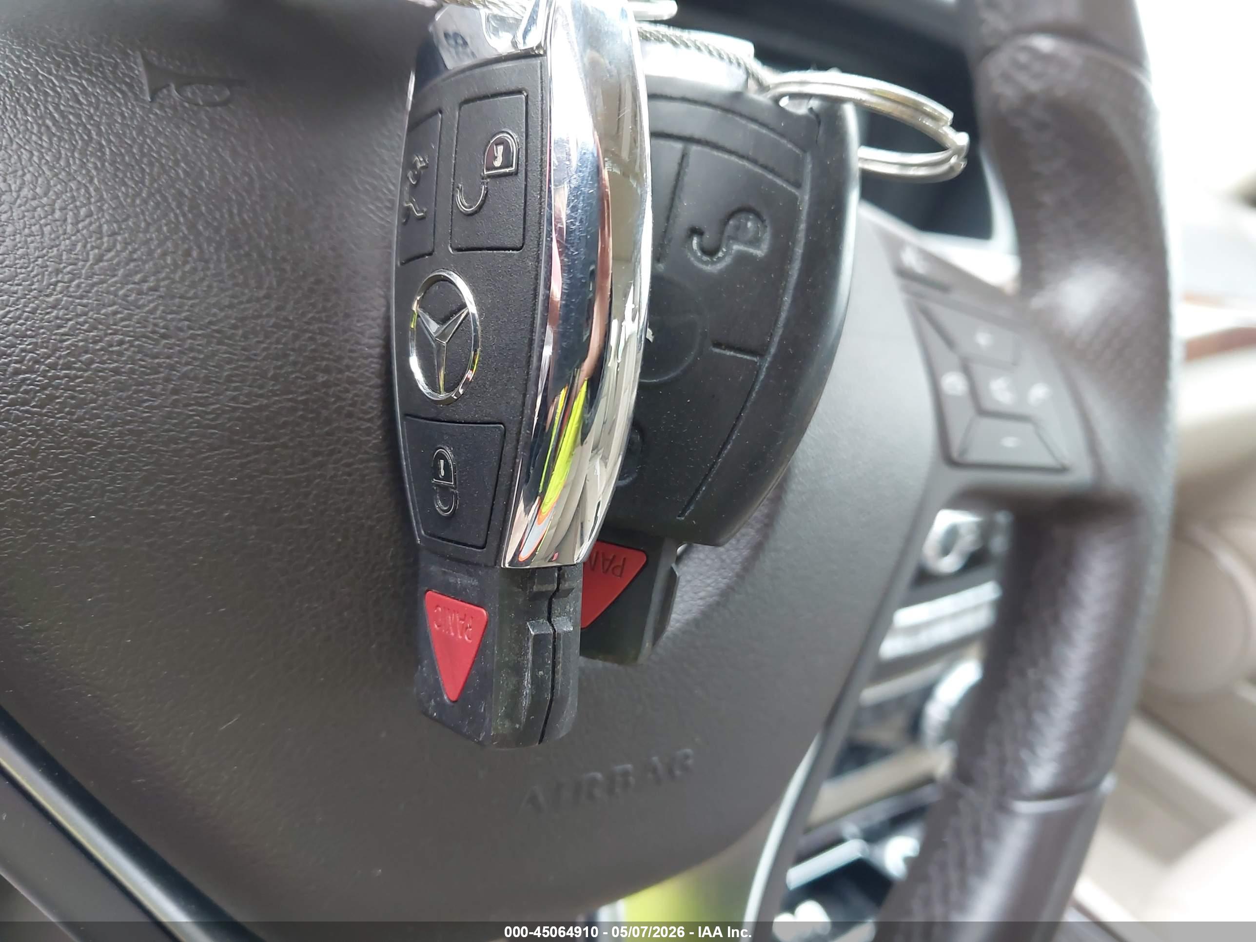 MERCEDES-BENZ C image 11