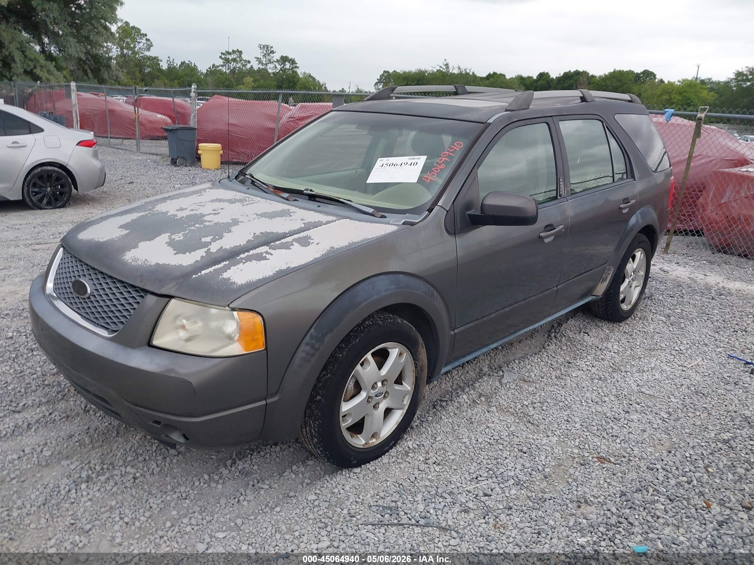 FORD FREESTYLE image 2