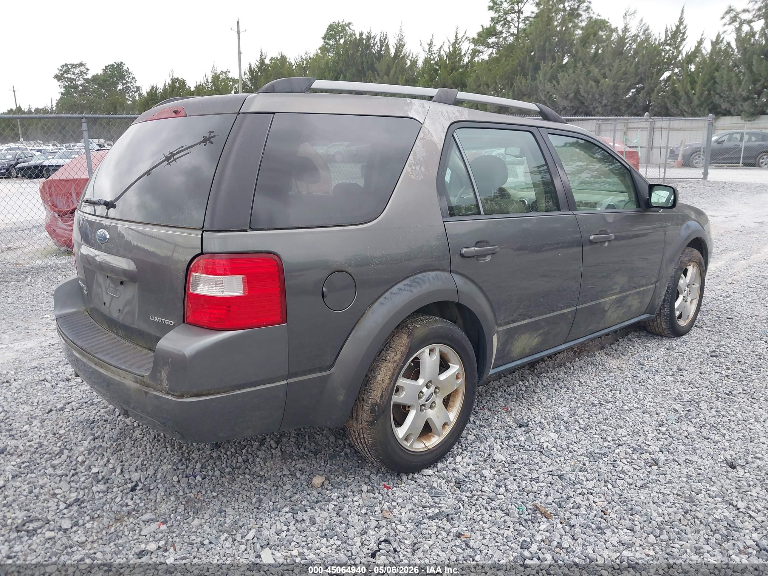 FORD FREESTYLE image 4
