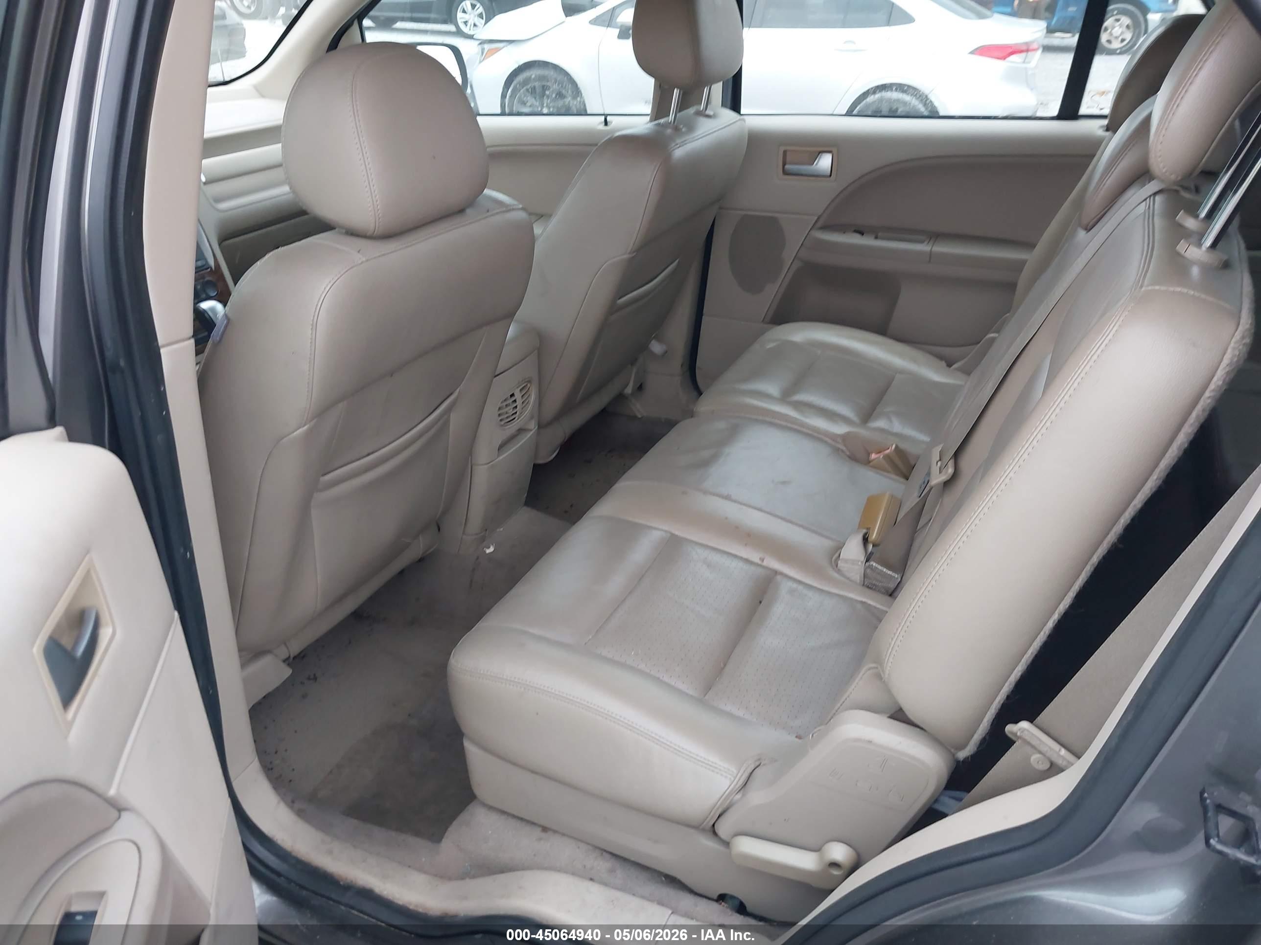 FORD FREESTYLE image 8