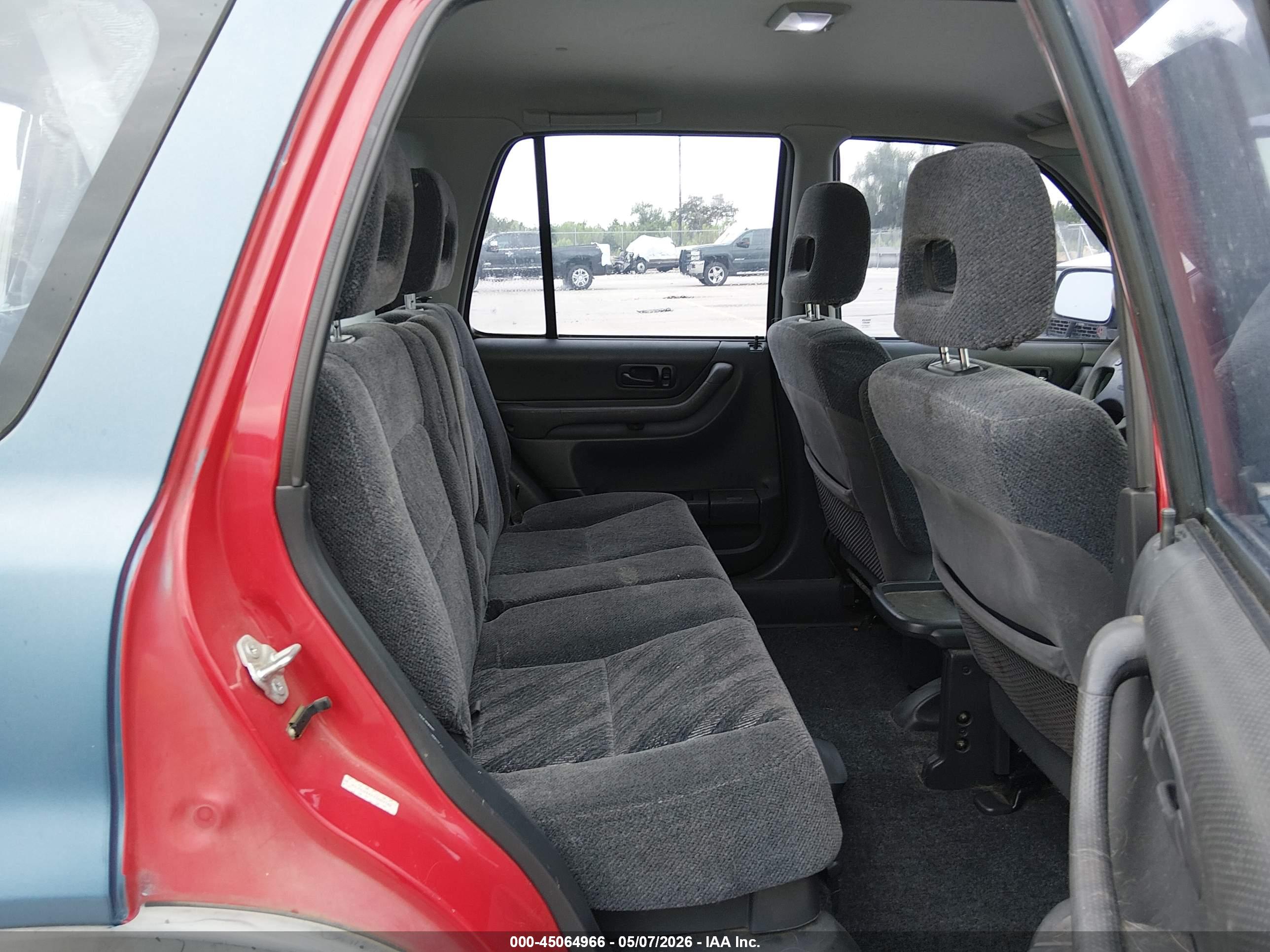 HONDA CR-V image 8