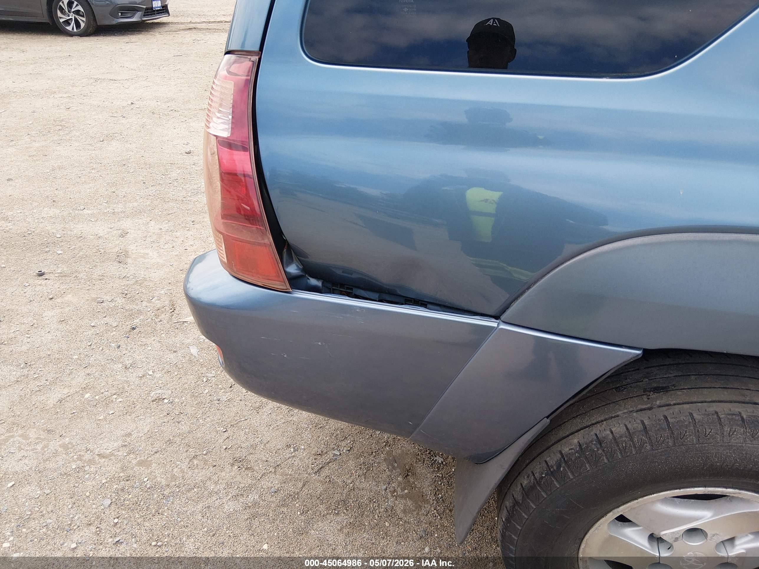 TOYOTA 4RUNNER image 6
